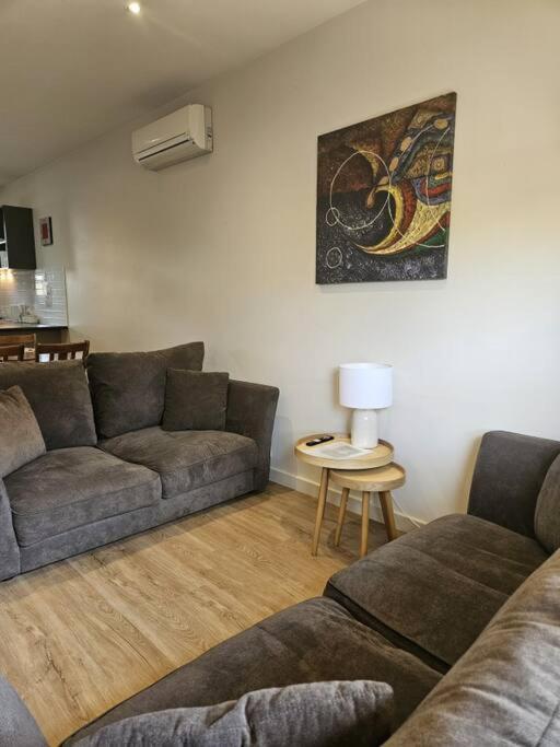 Central Shepparton Apartment 13