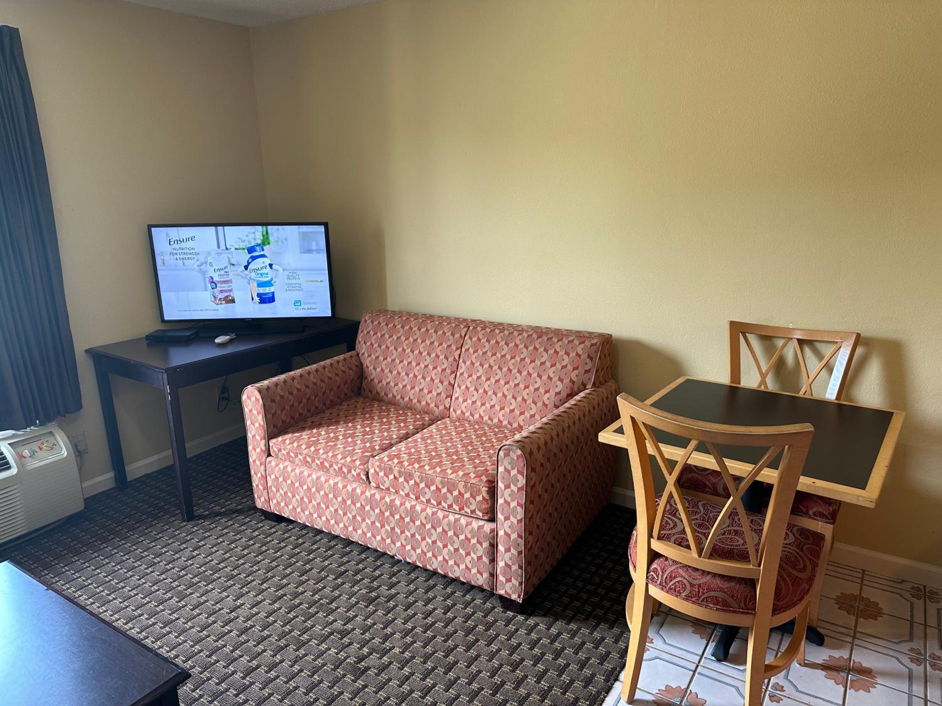 Royal Inn - Anniston, Foto 17