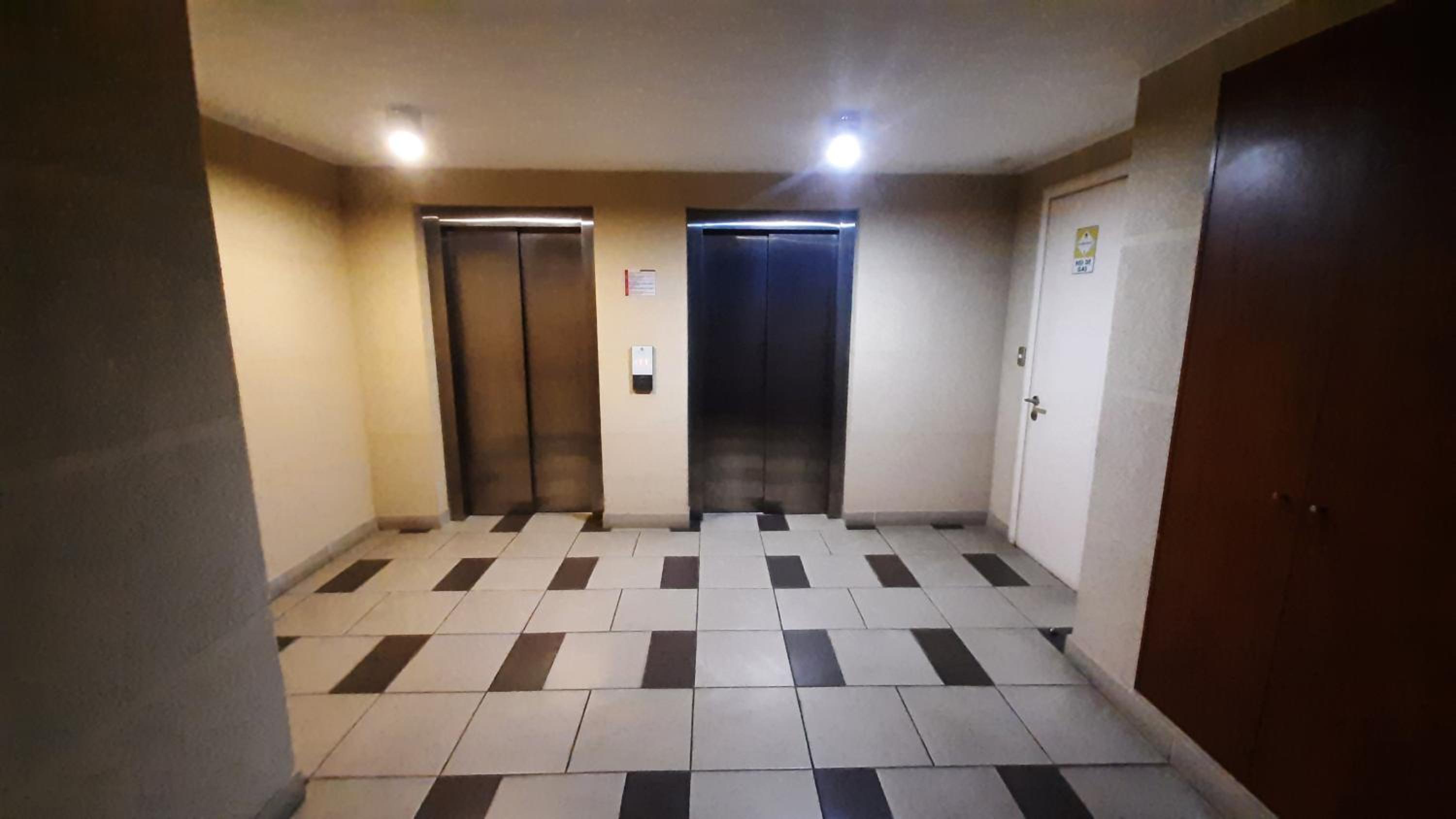 Edificio Borde Plaza familiar 5 personas con estacionamiento exclusivo