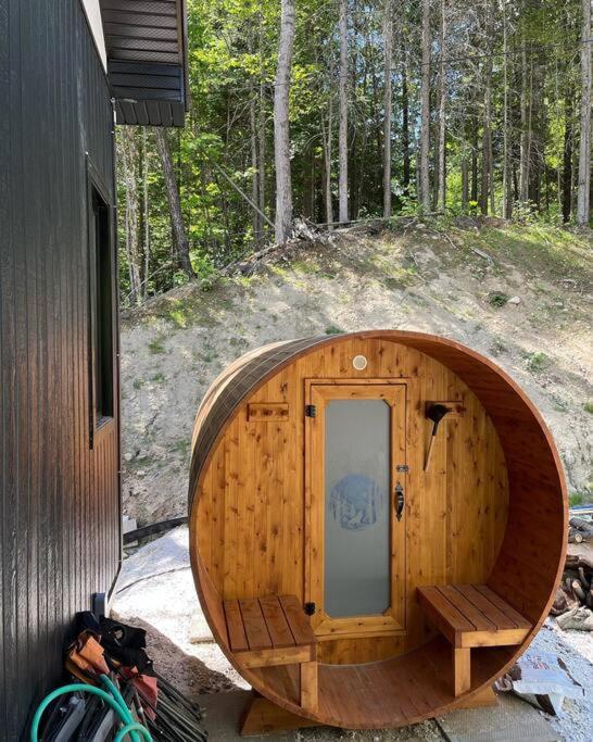 Chalet Relax with sauna steps from MSM lodge
