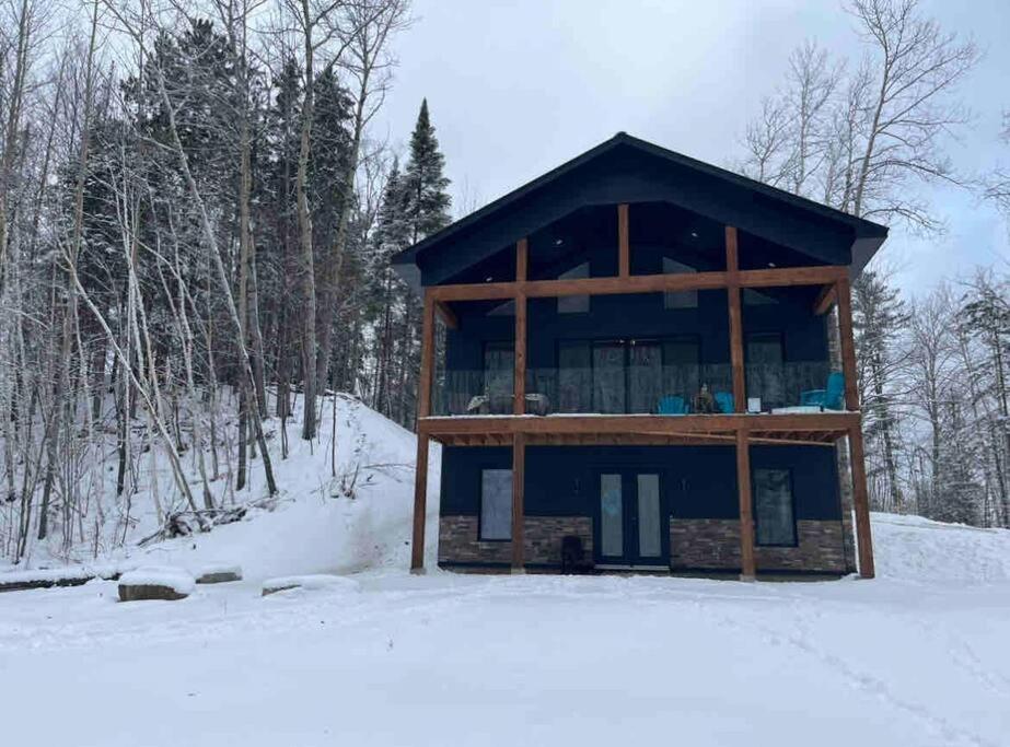 Chalet Relax with sauna steps from MSM lodge