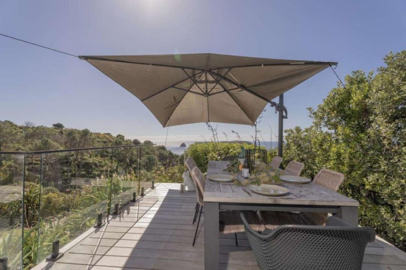 Hosts on the Coast Hahei Moana view 5