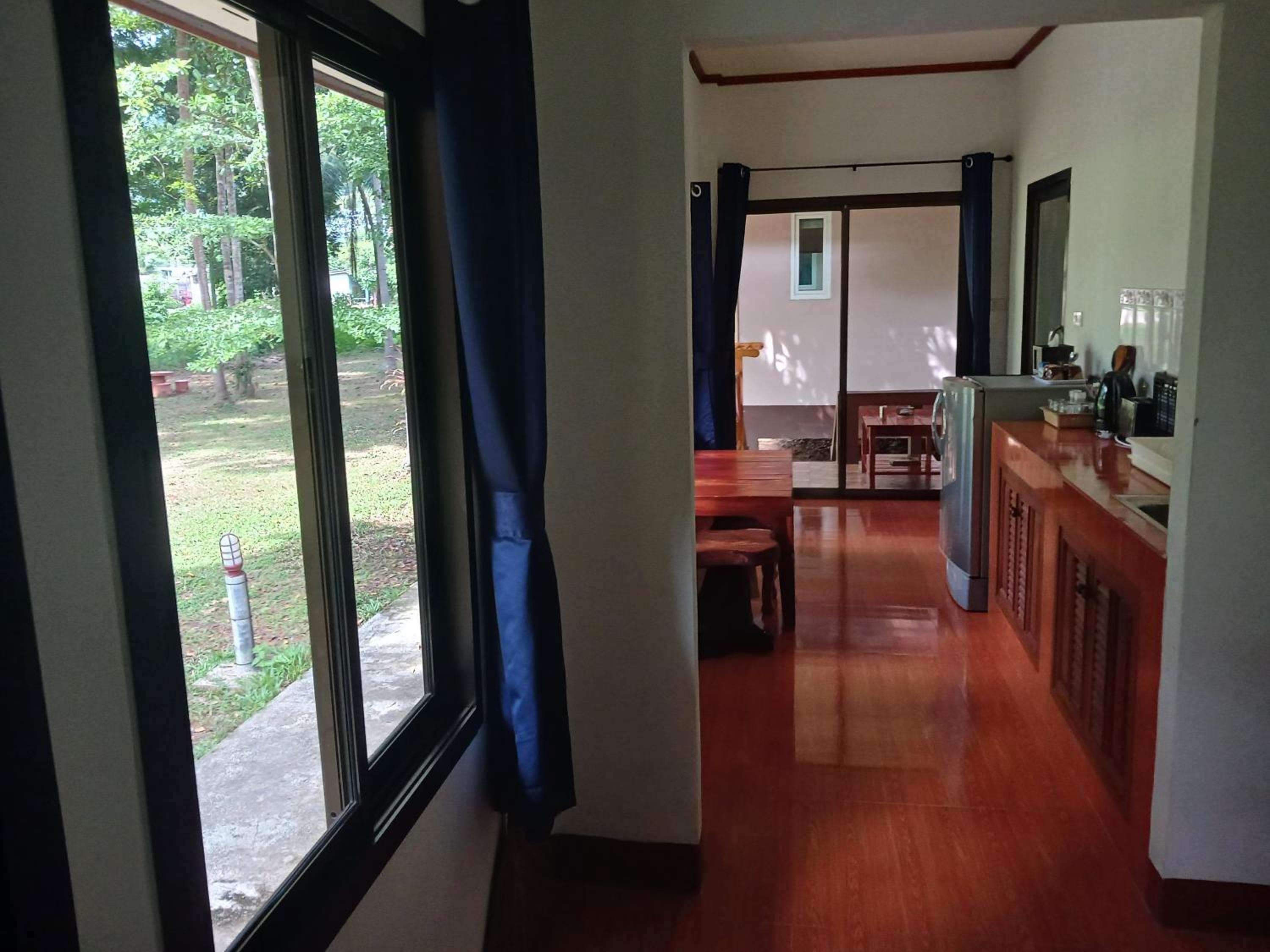 Baan Long Beach