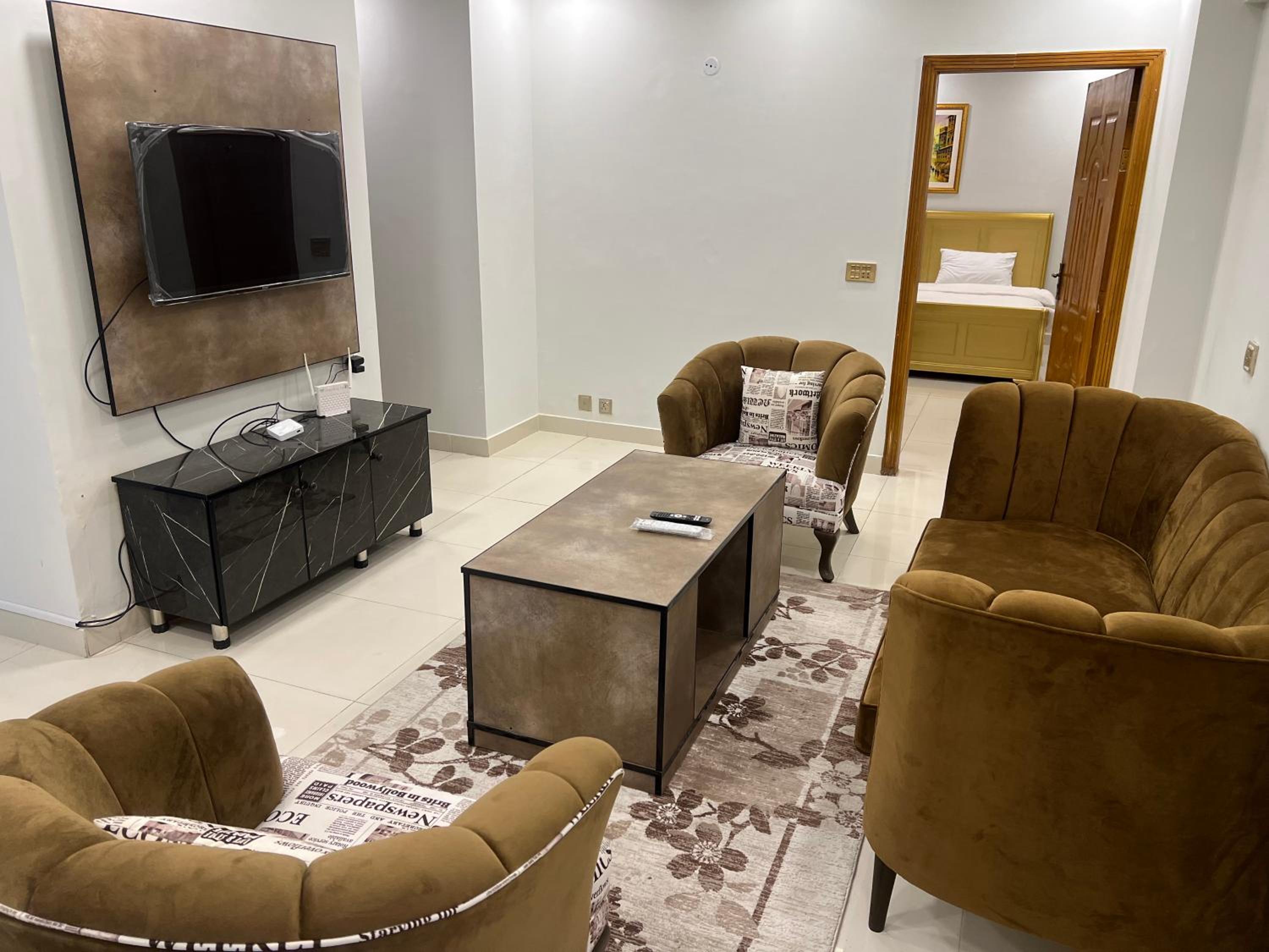 Urban Escape 1 Bedroom AQZ Apartments view 4