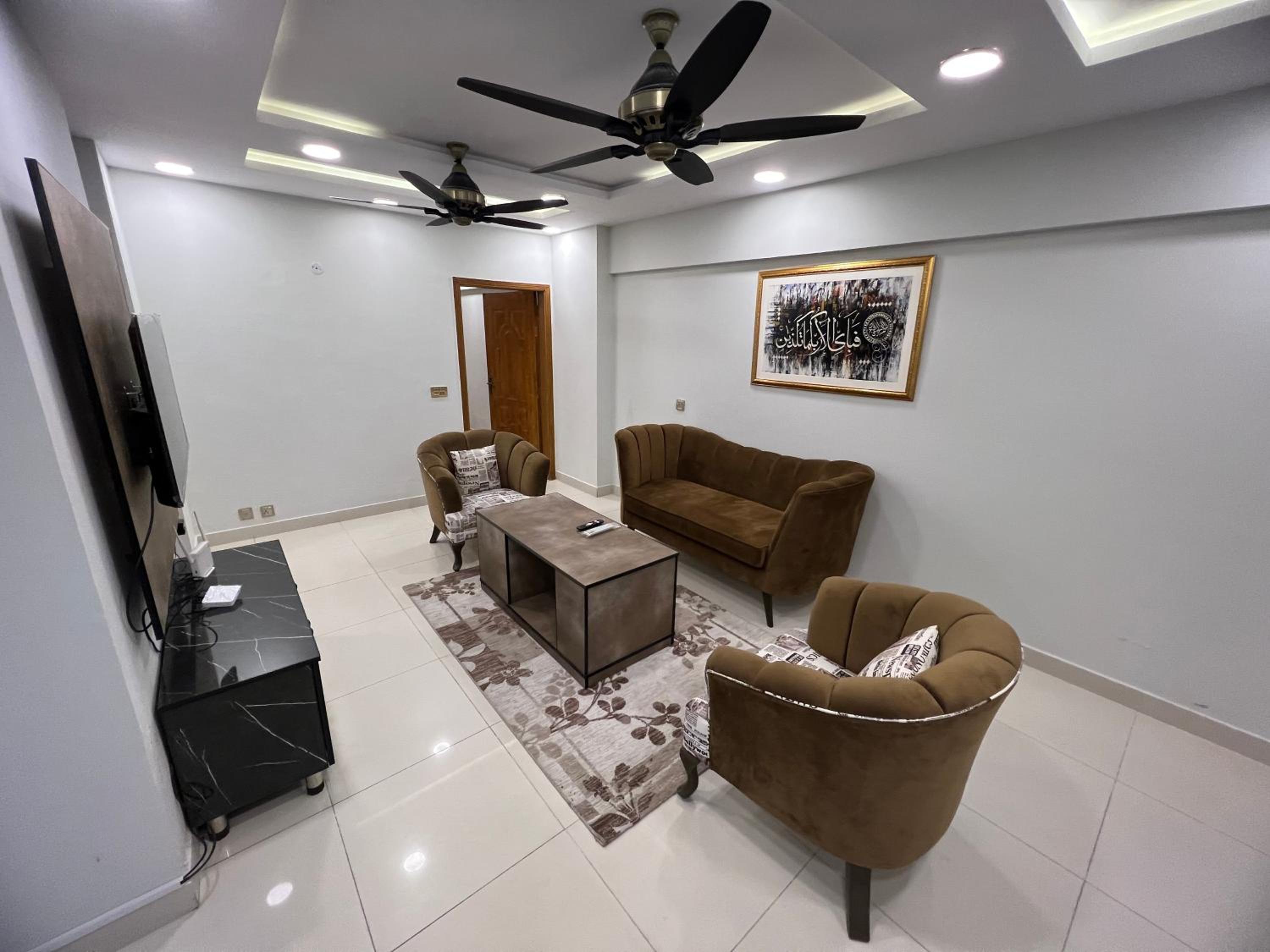 Urban Escape 1 Bedroom AQZ Apartments view 5