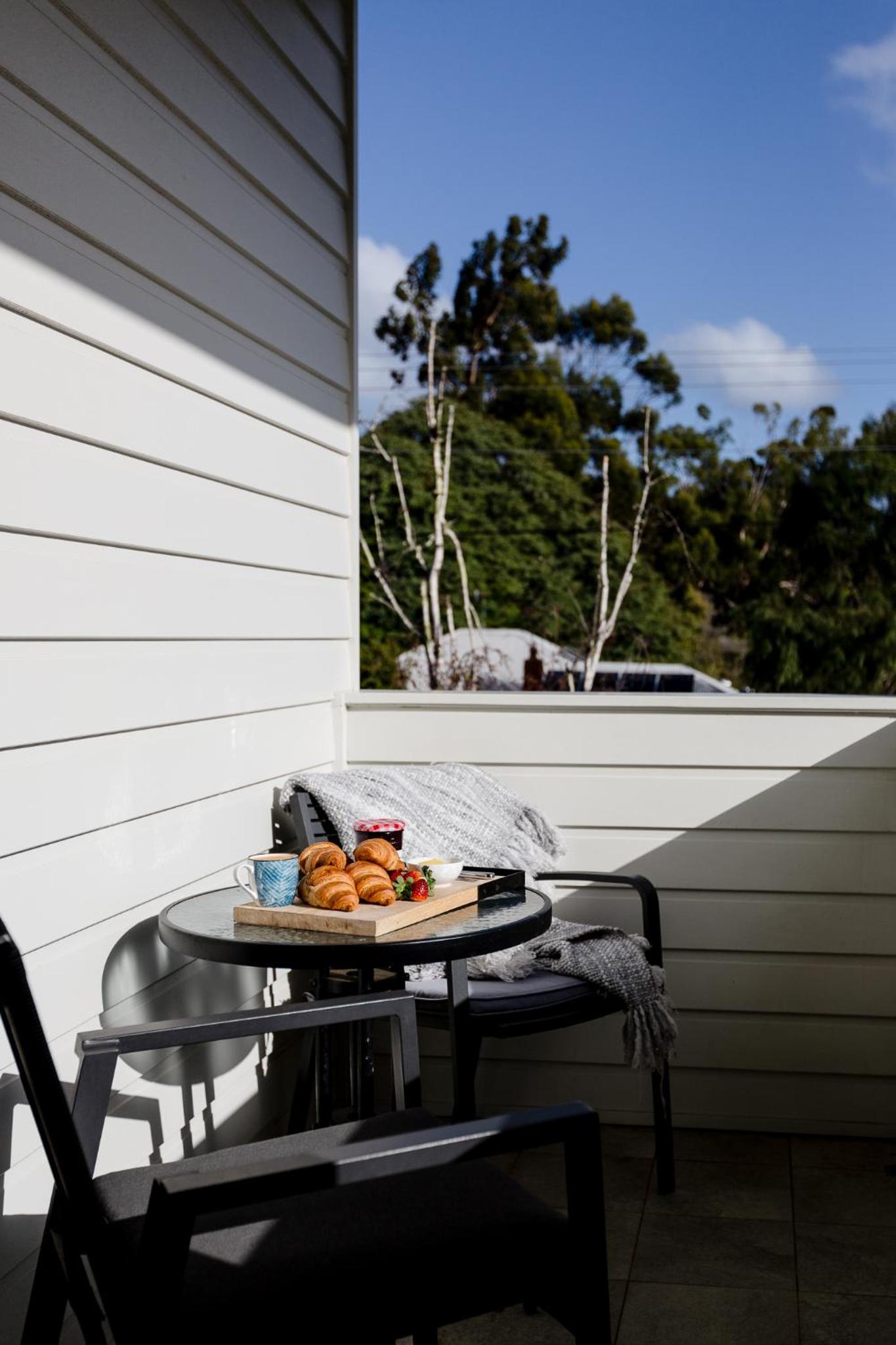 Hotel Karri Keep - Spacious 3 Bedroom Town Villa - Image 1