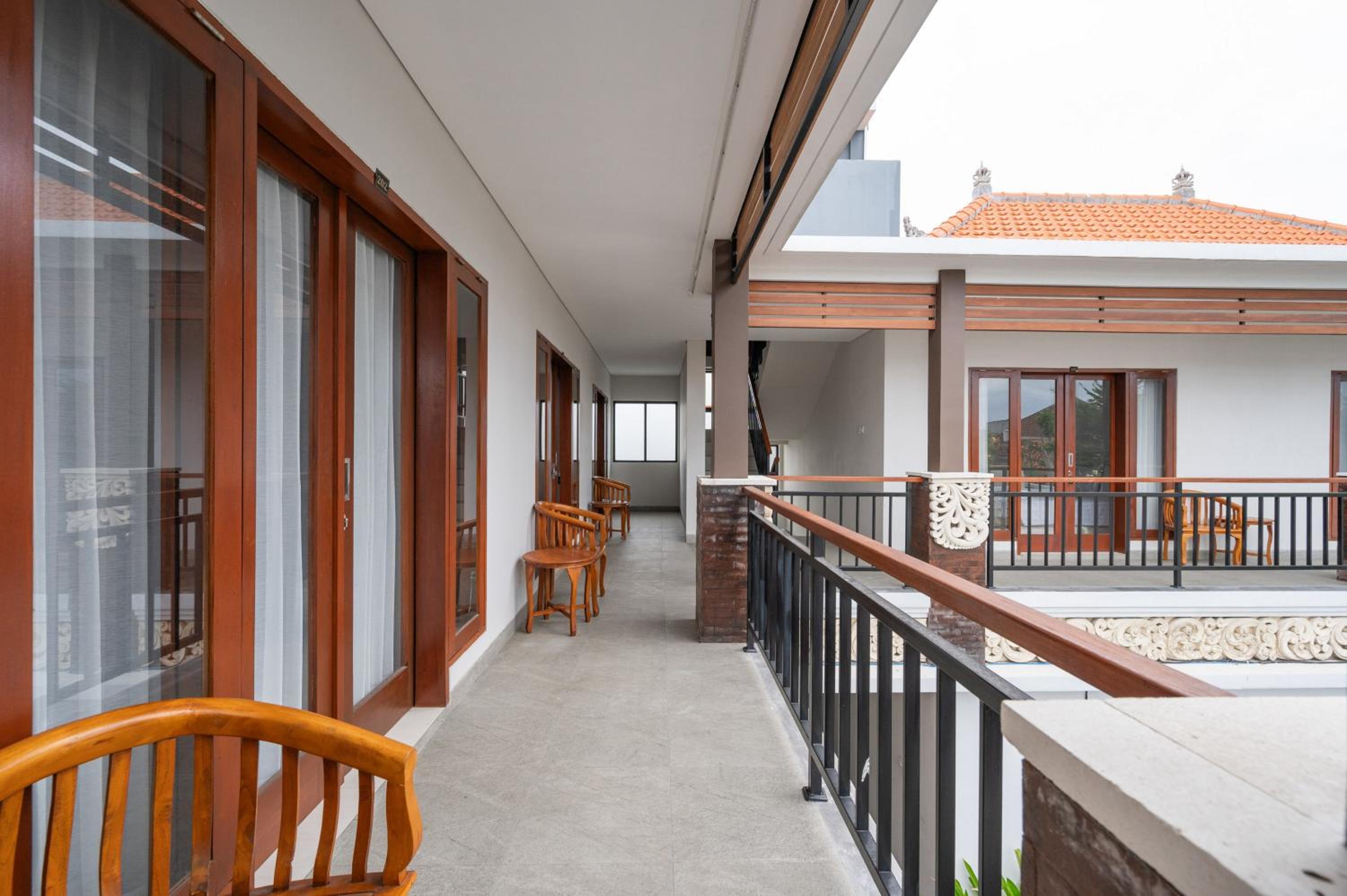 RedDoorz Plus at Yasa's Living Denpasar