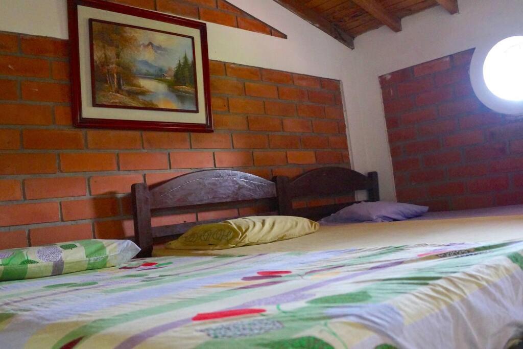 Villa Cantaleta a 3 Cuadras del Parque