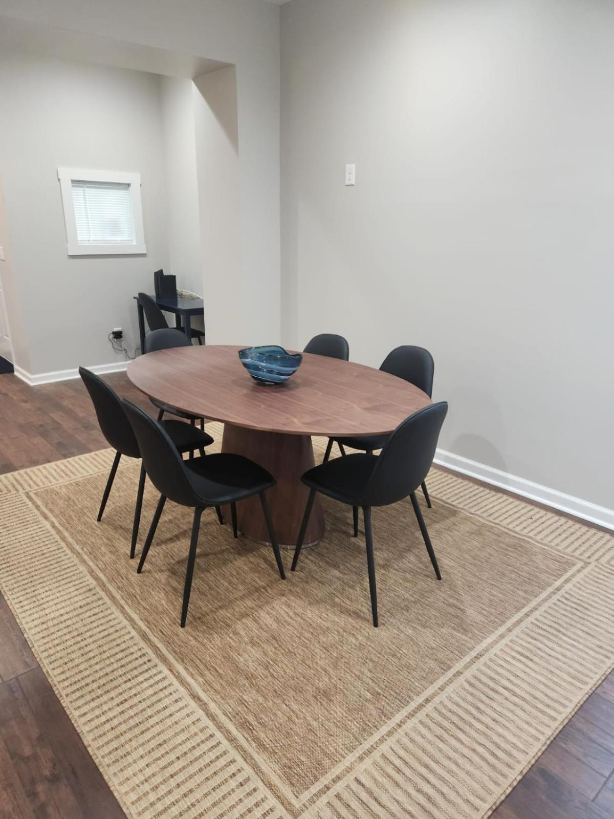 3 Cozy Bedrooms Near Lucas Oil Stadium view 4