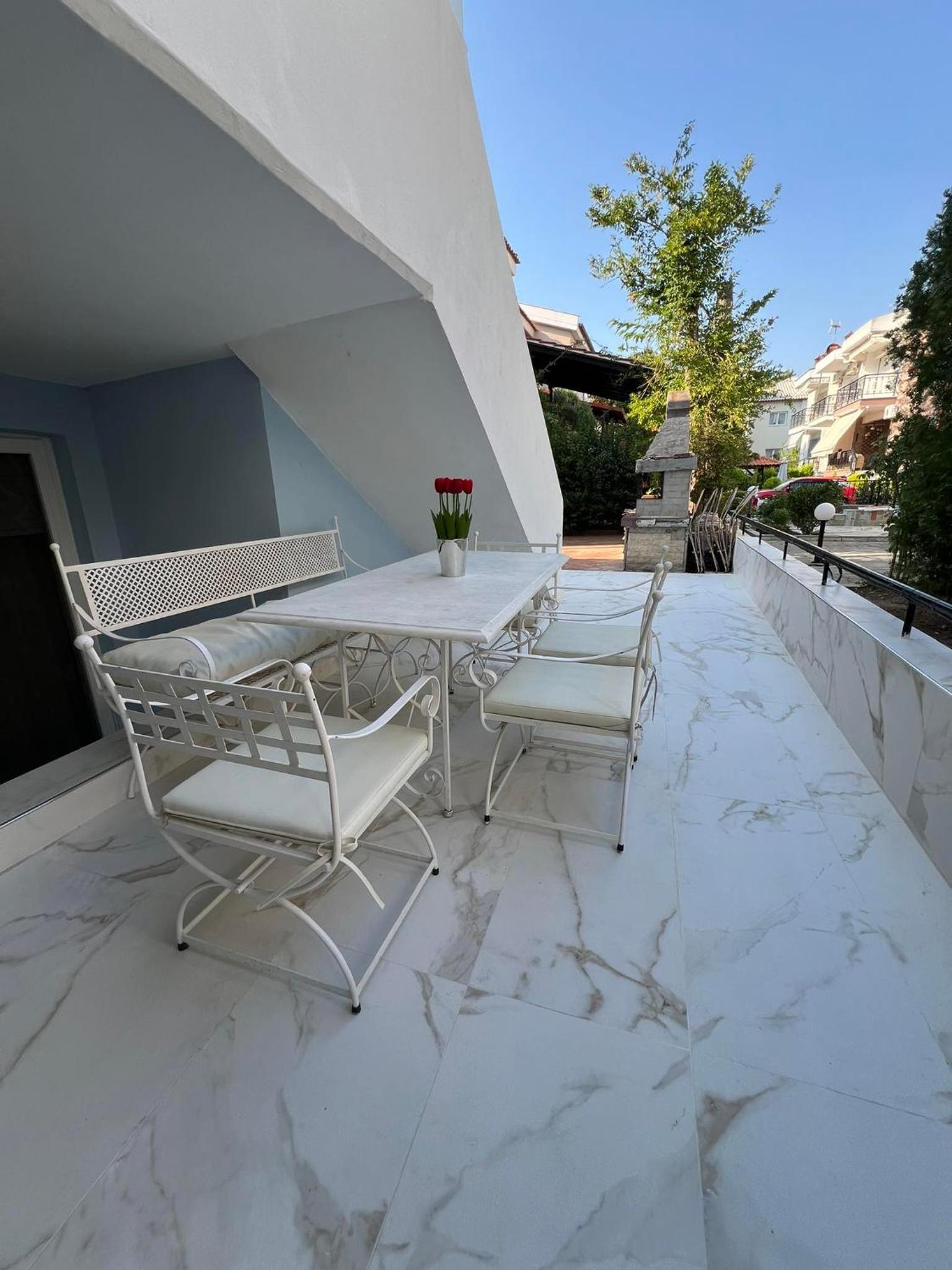 villa MEDITERAN