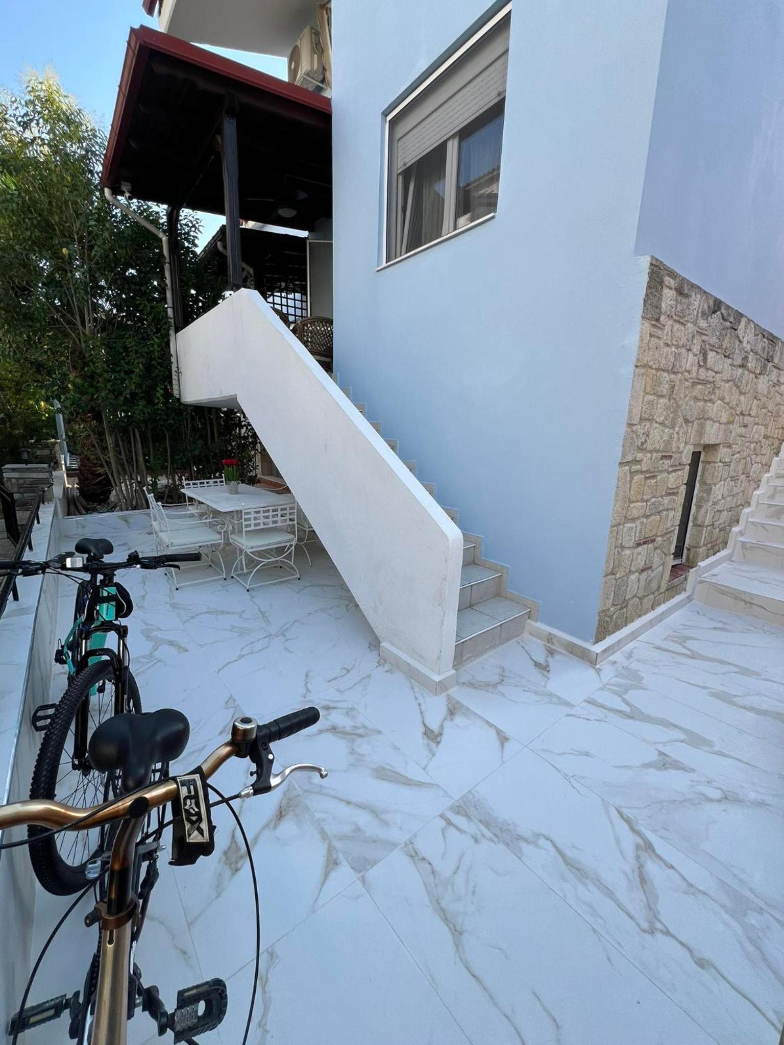 villa MEDITERAN