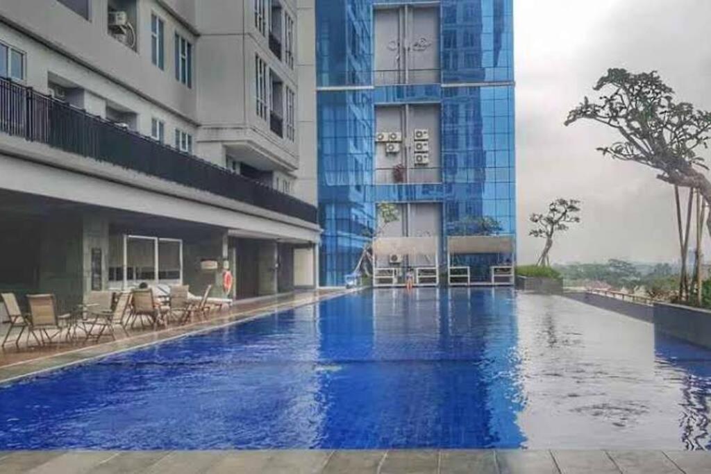 Padi Cozy Suites Roseville 1BR near ICE BSD