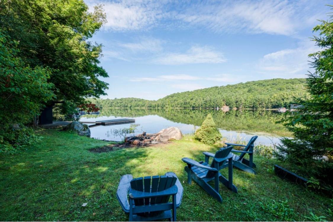 Lakefront Retreat & Panoramic Views With Hot Tub and Sauna