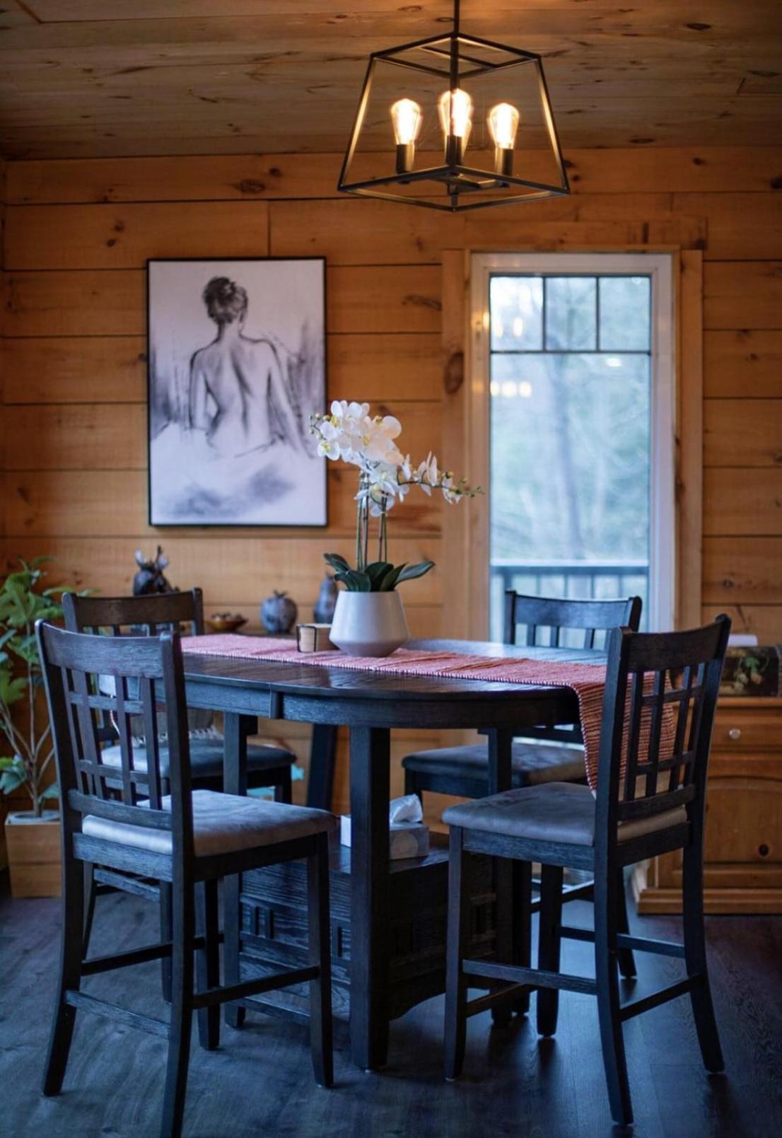 Lakefront Retreat & Panoramic Views With Hot Tub and Sauna