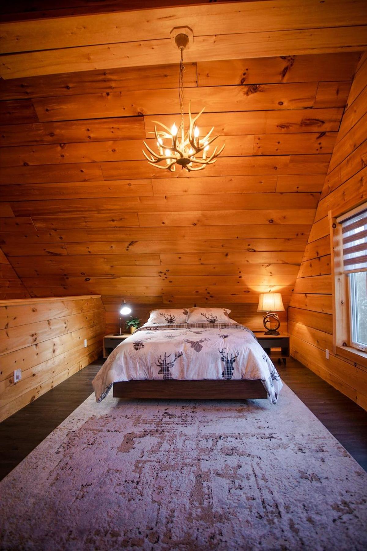 Lakefront Retreat & Panoramic Views With Hot Tub and Sauna