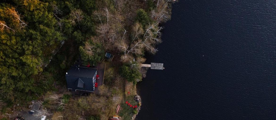 Lakefront Retreat & Panoramic Views With Hot Tub and Sauna