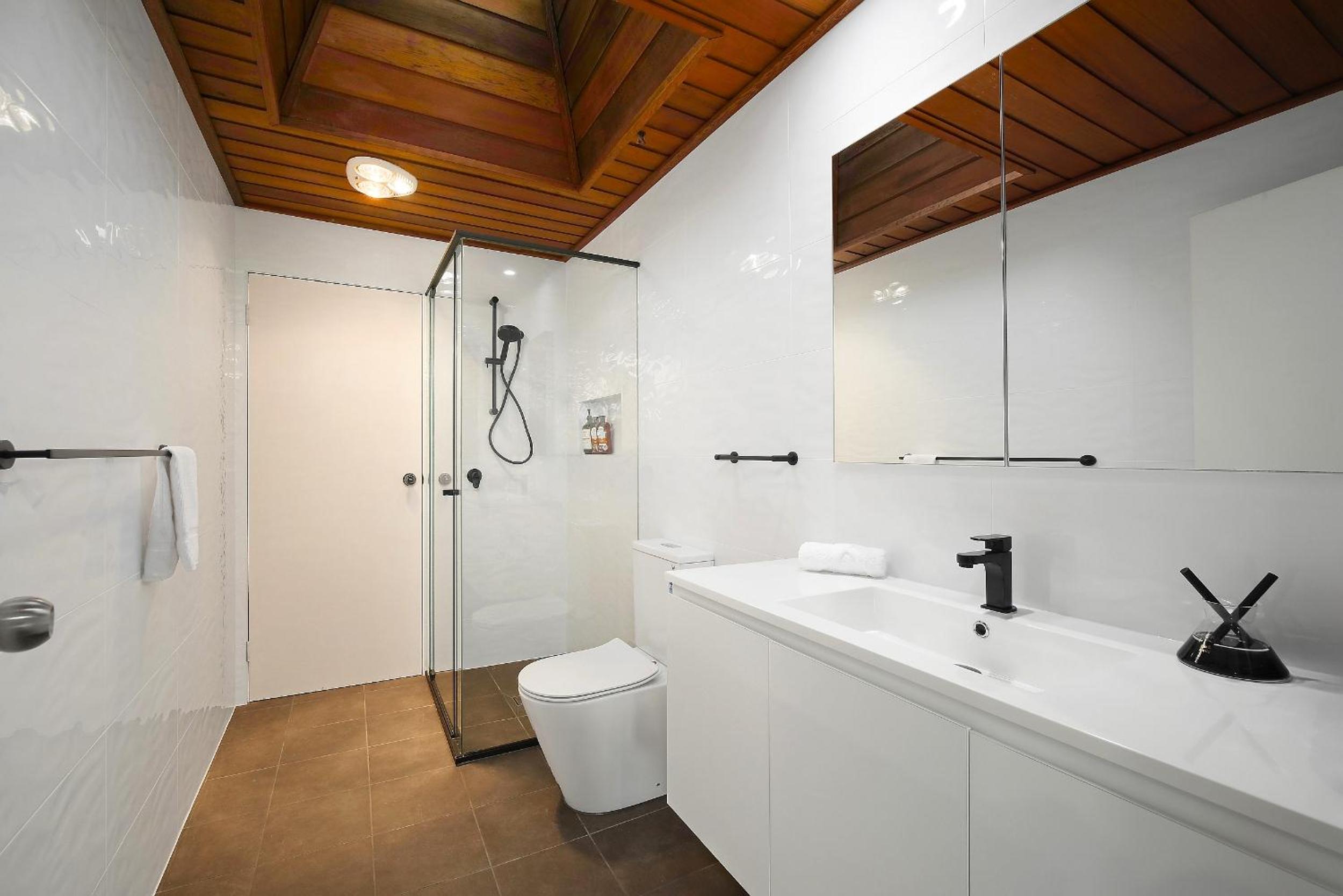 Acreage Estate -Mini Horses -Outdoor Spa -Tennis Court
