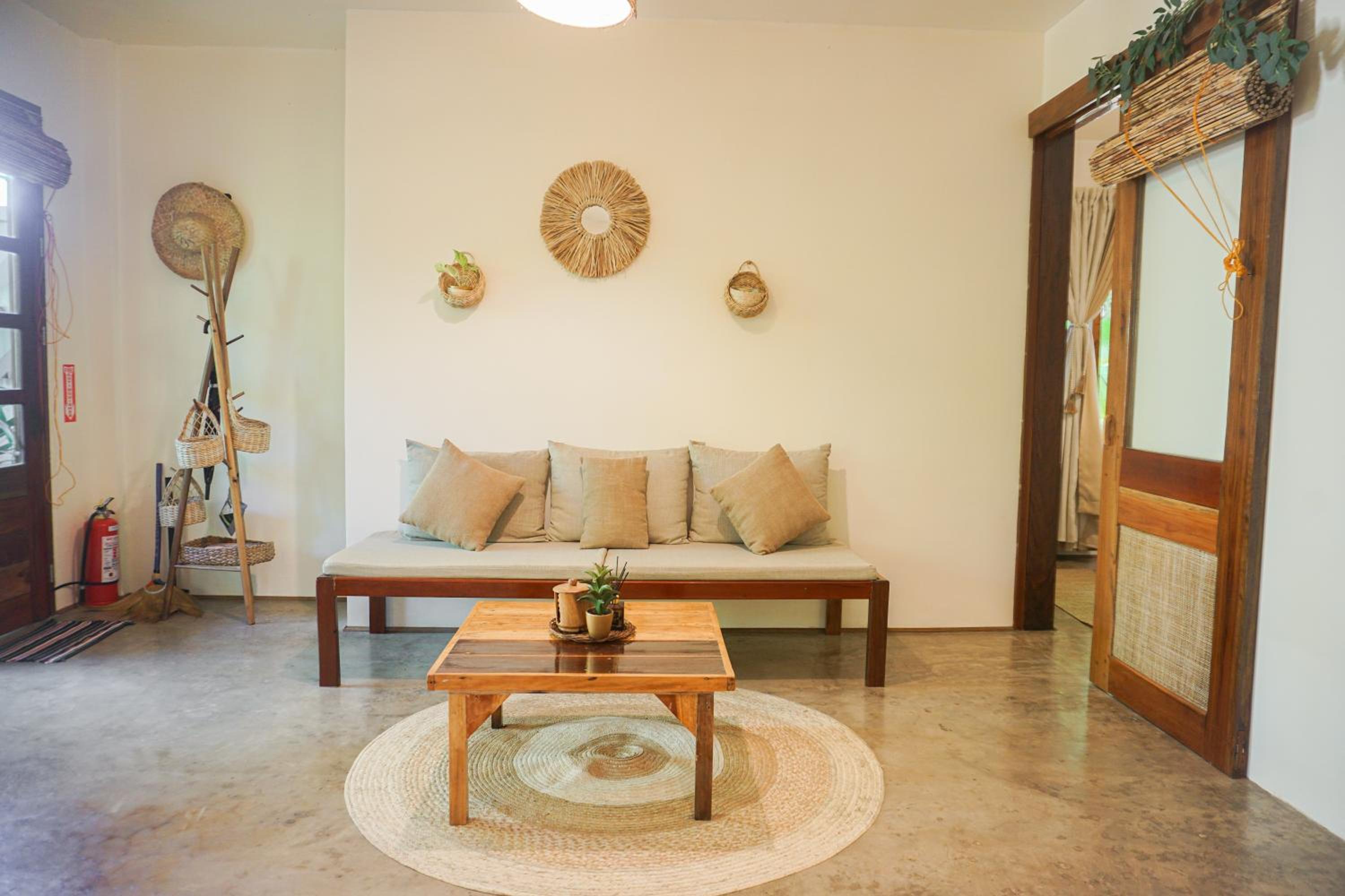 Greenhouse Siargao Roadside Boutique Apartments