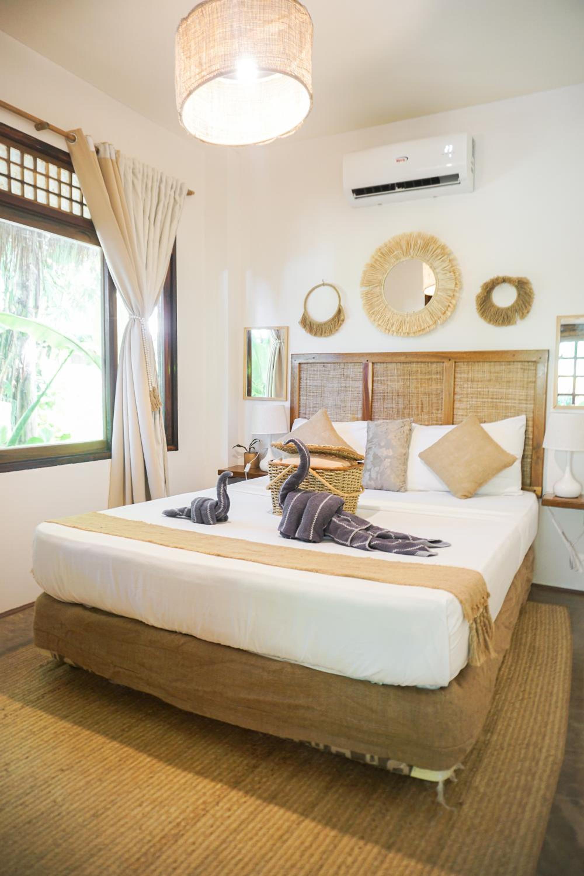 Greenhouse Siargao Roadside Boutique Apartments