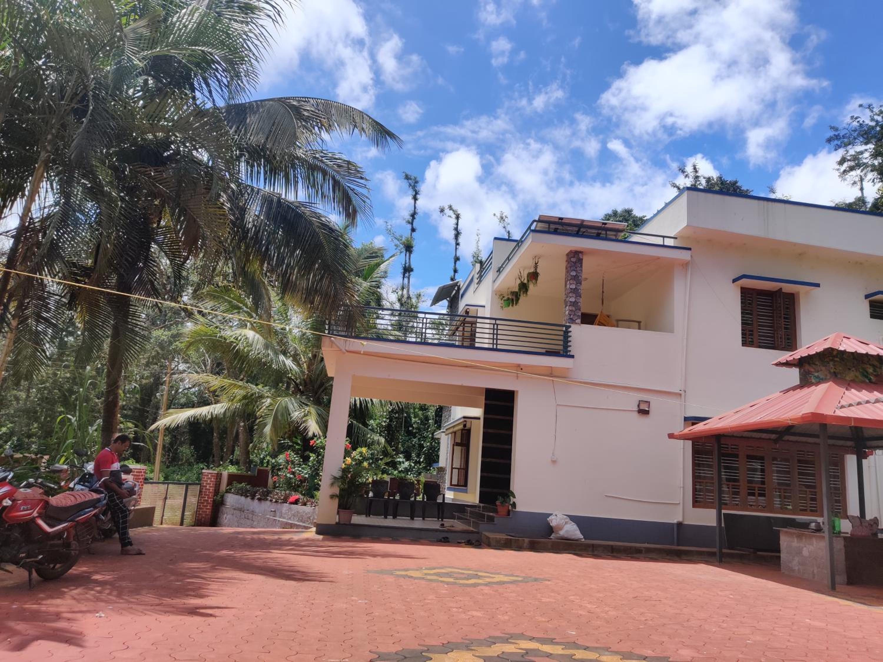 Avaredhalu Homestay