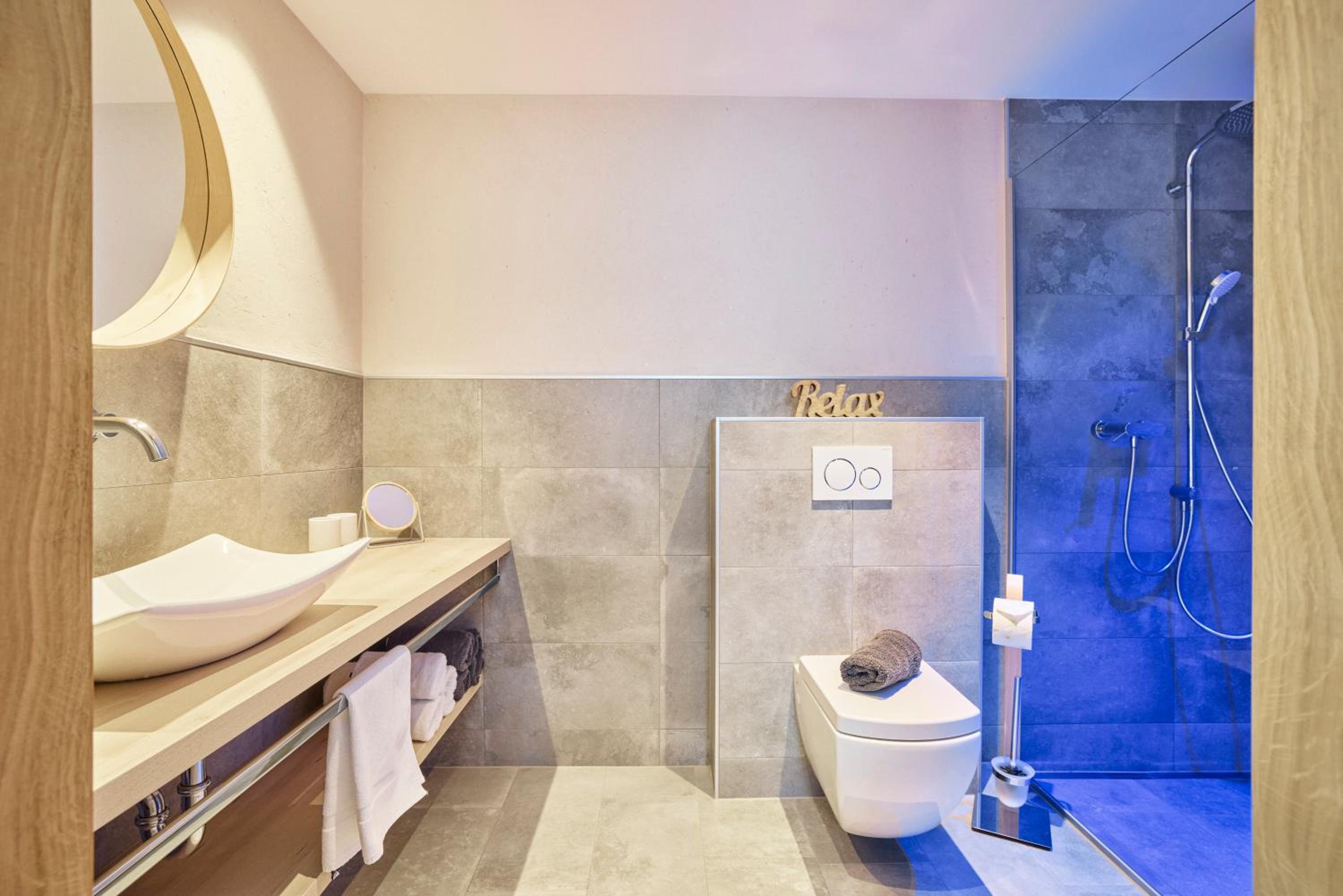 Mountain Living Ski-in & Ski out Silvretta Sommer Card Including