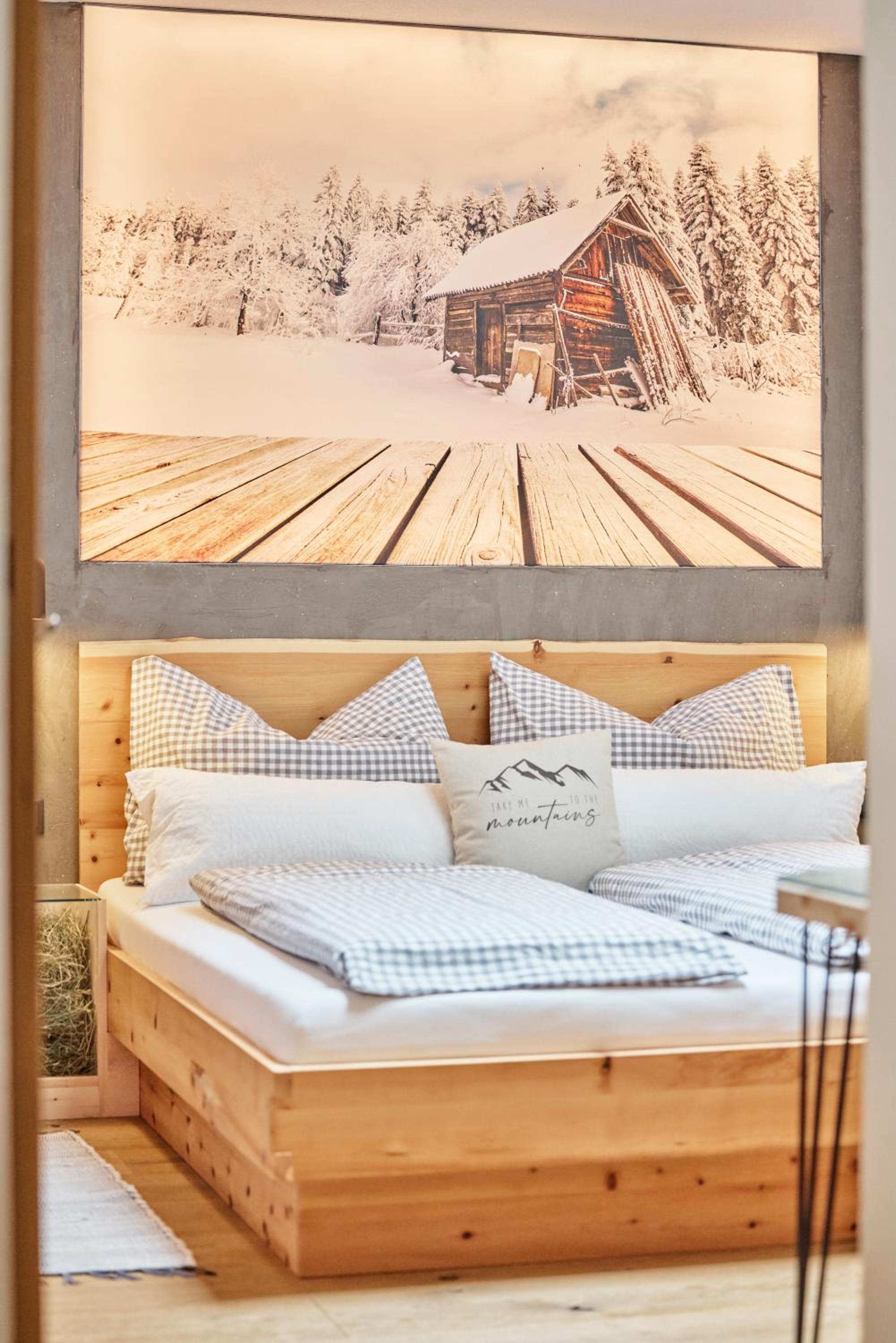 Mountain Living Ski-in & Ski out Silvretta Sommer Card Including