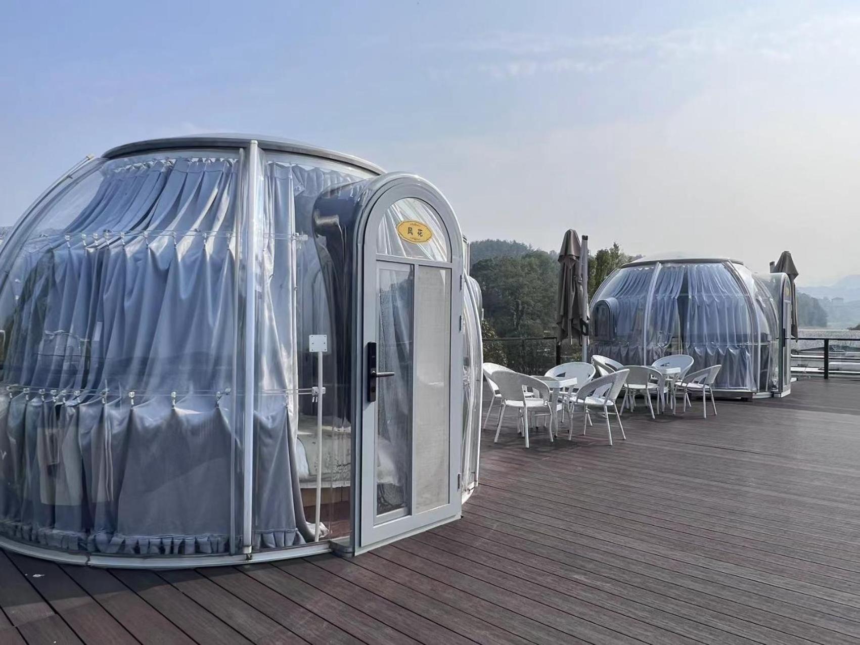 Zhangjiajie Cliff Flower RV Tent Hotel
