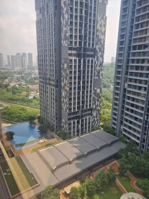 Luxury 2bedroom suite near Midvalley - Millerz Square