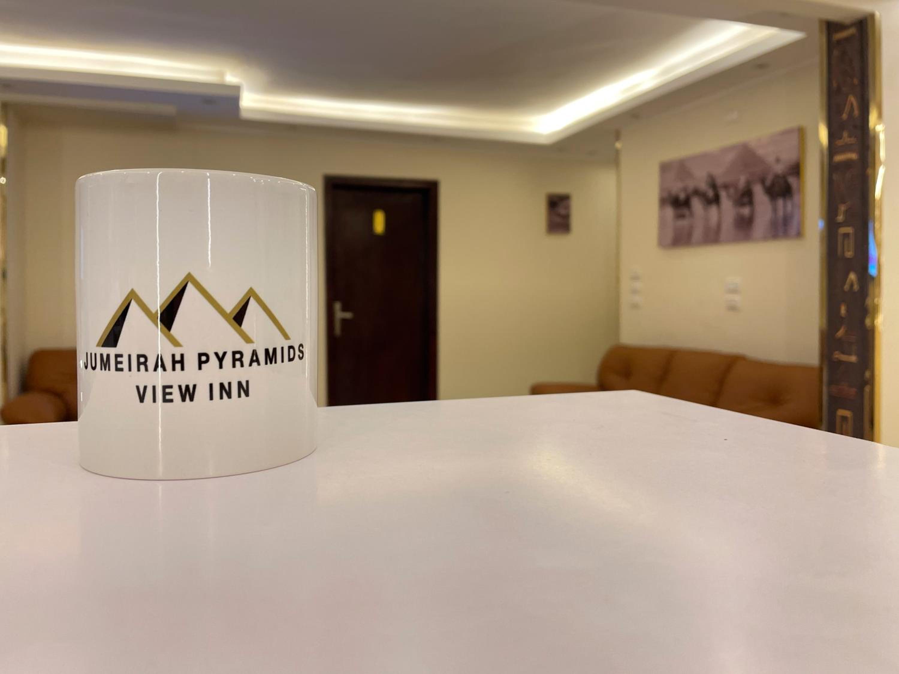 Jumeirah jacuzzi pyramids view inn
