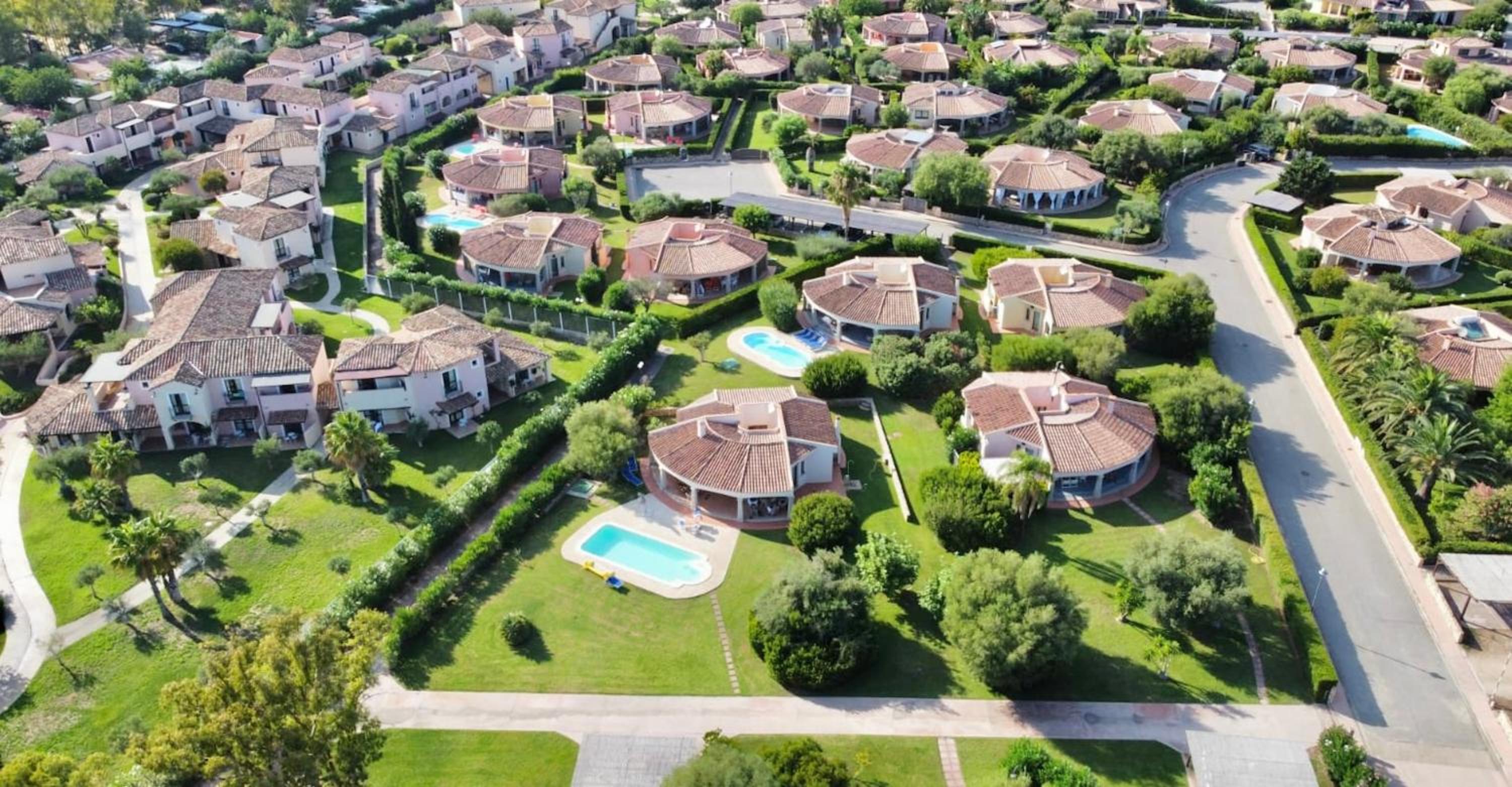 Villas with private pool just 400 meters from the Costa Rei - beach view 5