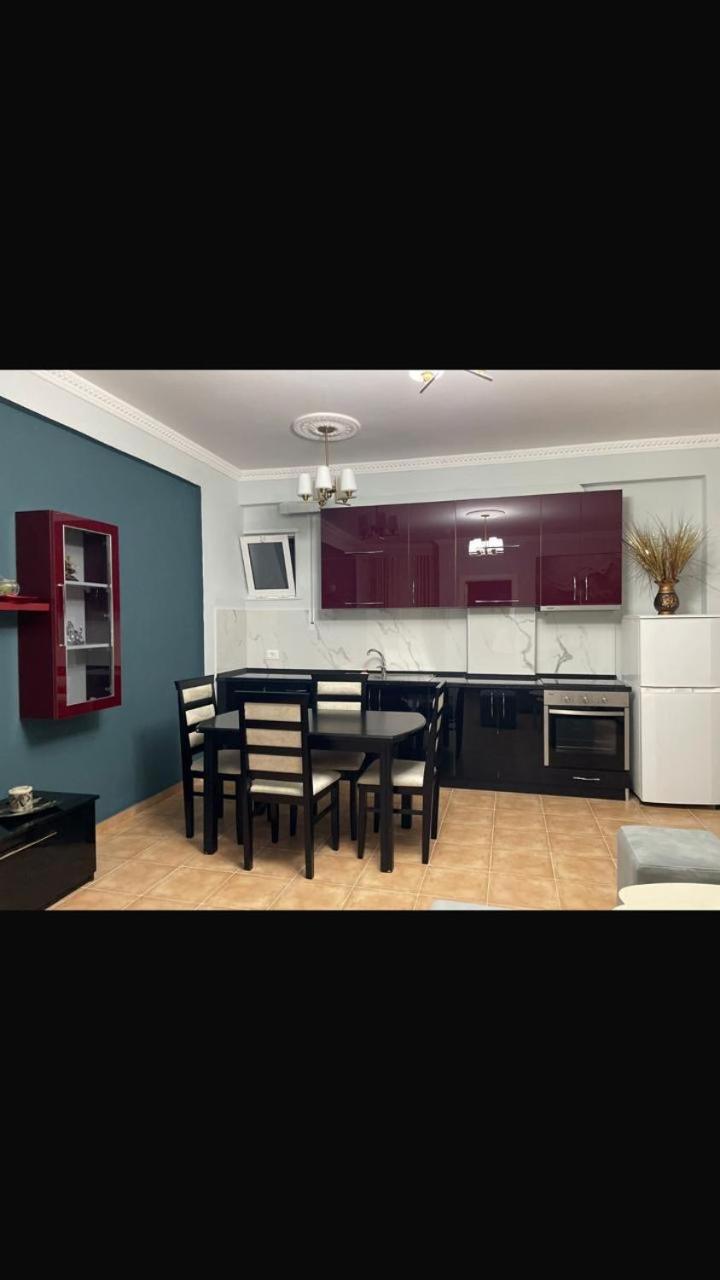 Topi Apartments
