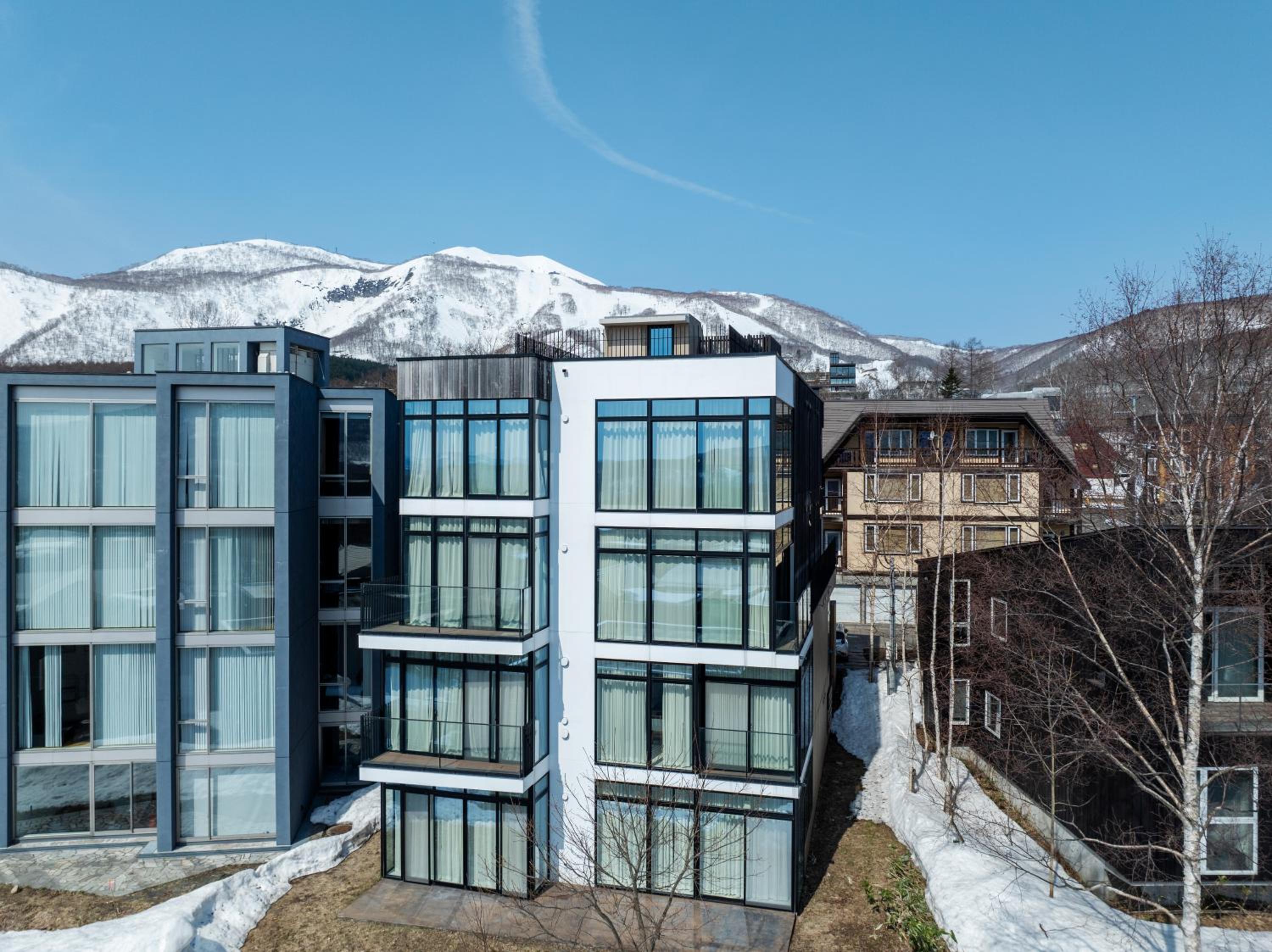 Loft Niseko - Image 1