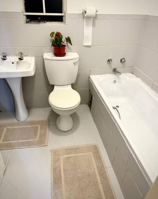 Apartment in Randburg view 5
