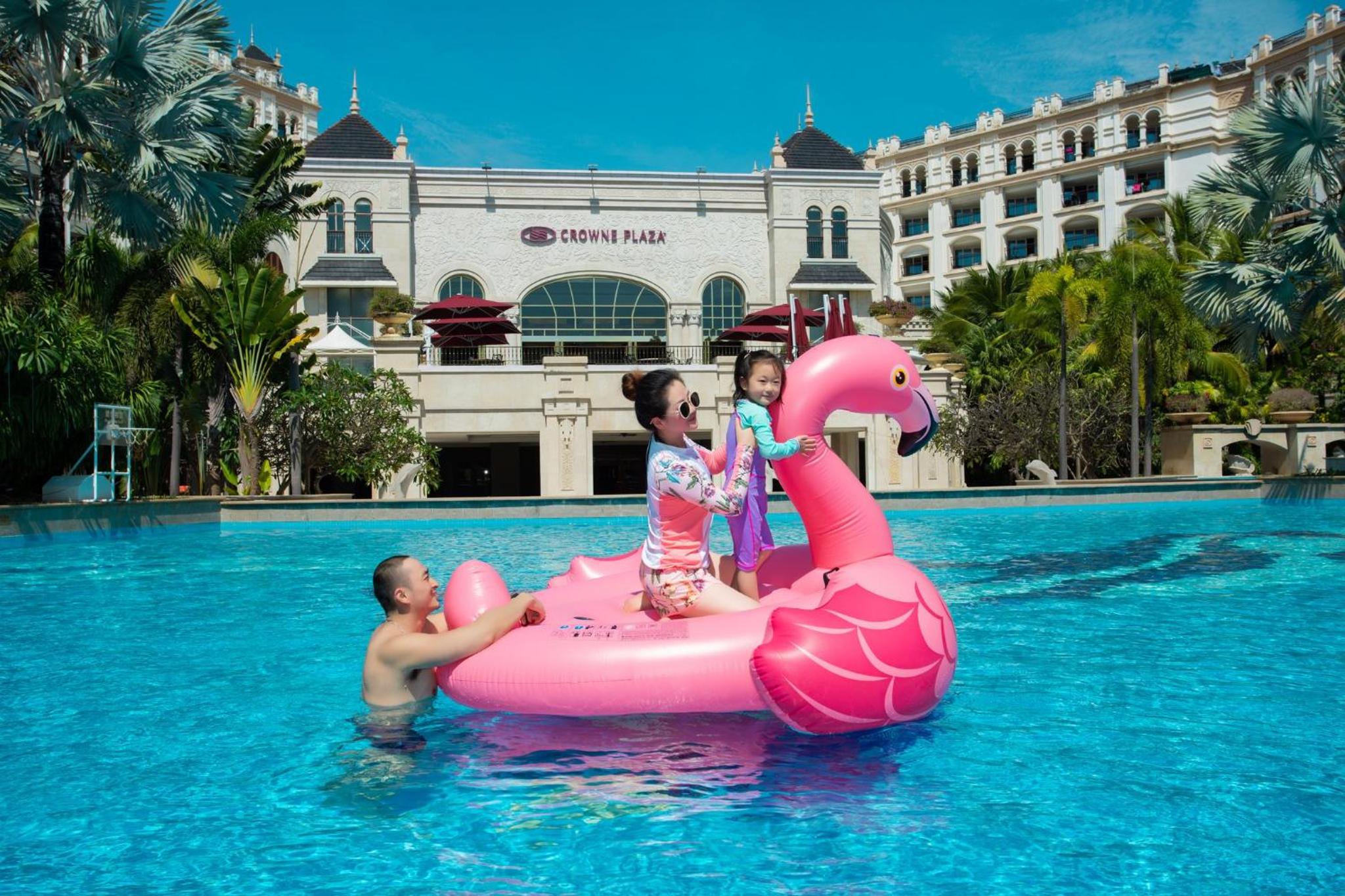 Crowne Plaza Resort Sanya Bay by IHG