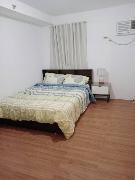 Condotel in Pasig City - Hampton Gardens view 4
