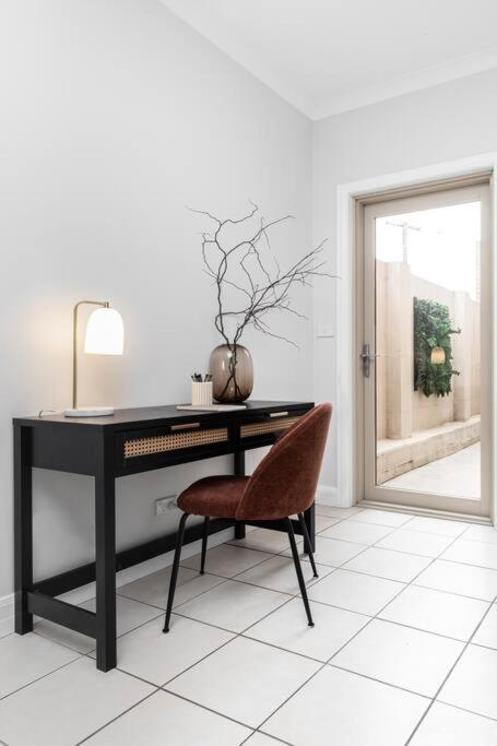 Warrnambool Vacations - Mickle Townhouse, Steps to CBD - Property Image 5