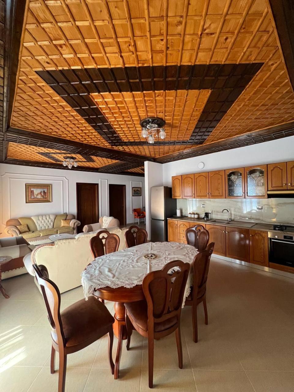 Armando's wooden roof