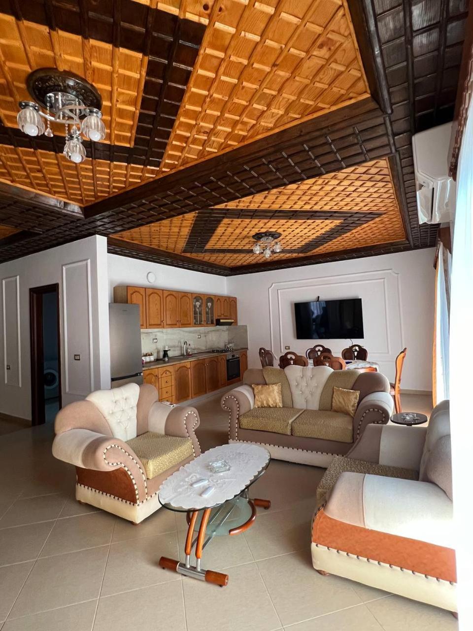 Armando's wooden roof