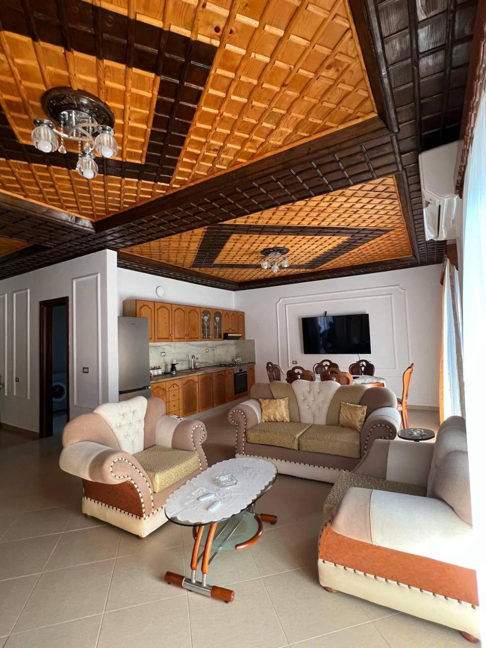 Armando's wooden roof