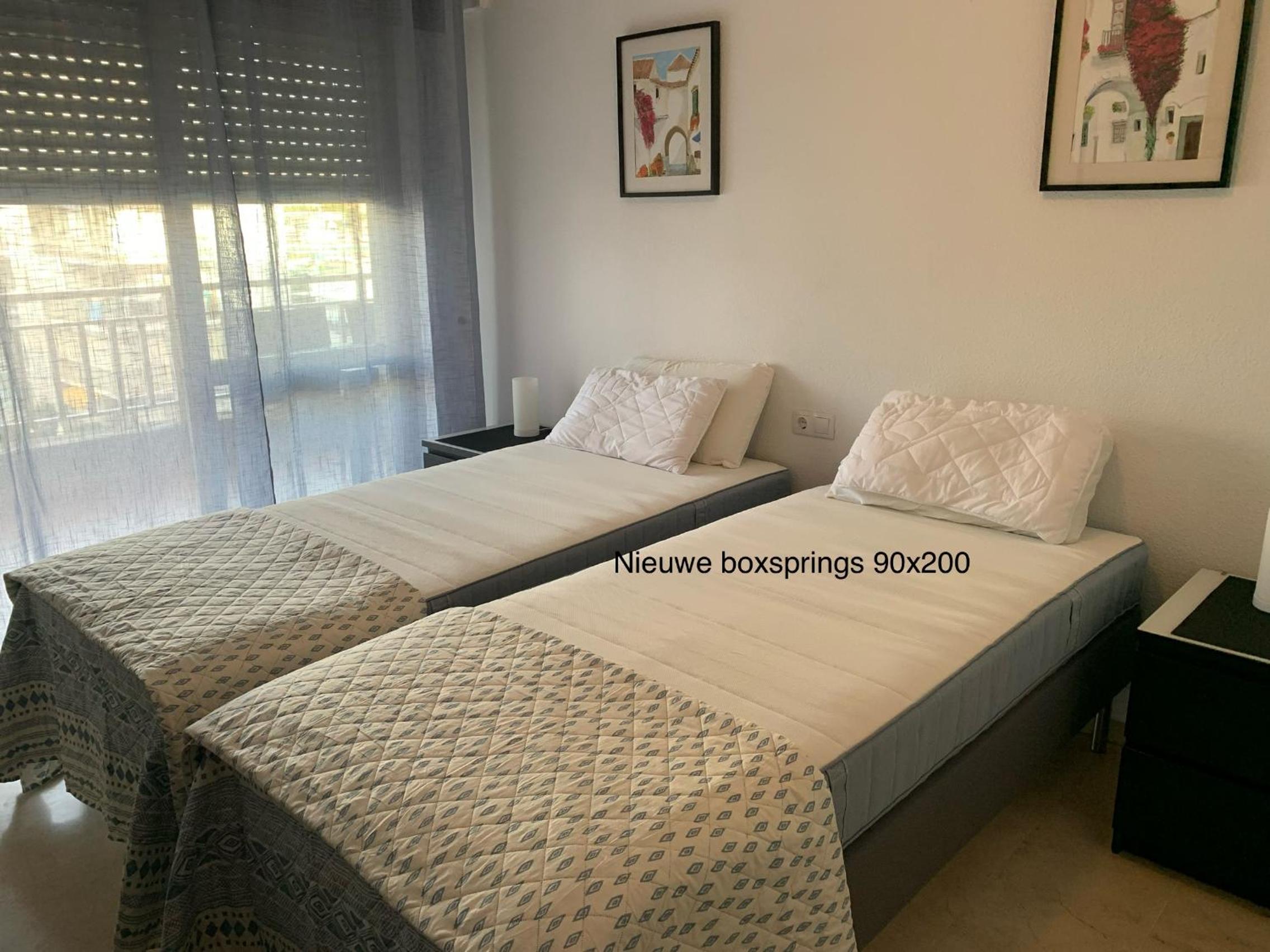 Palm Beach Apartment, 1 bedroom, pool, beautiful garden, parking view 4