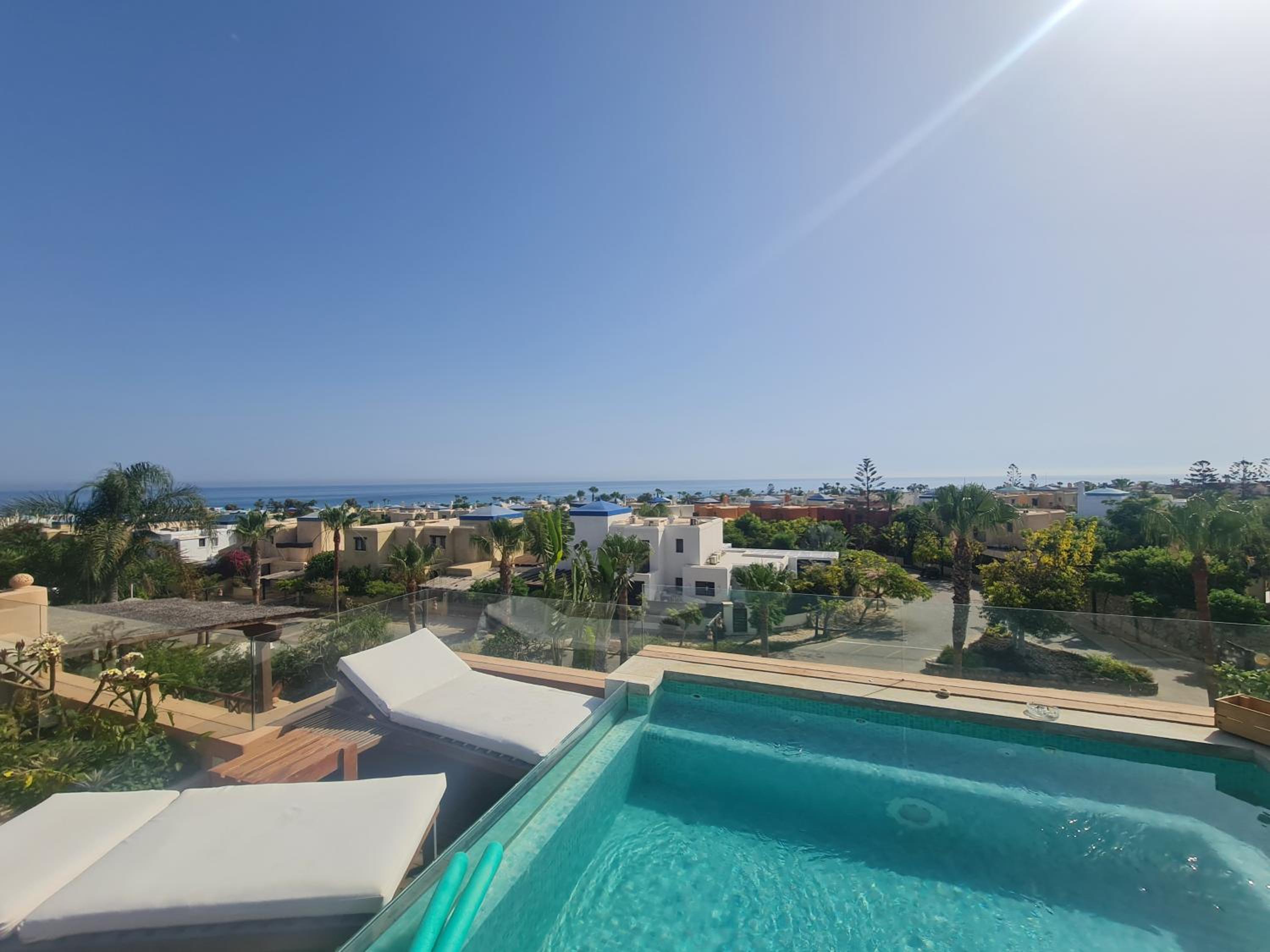 Hacienda red full sea view with pool view 4