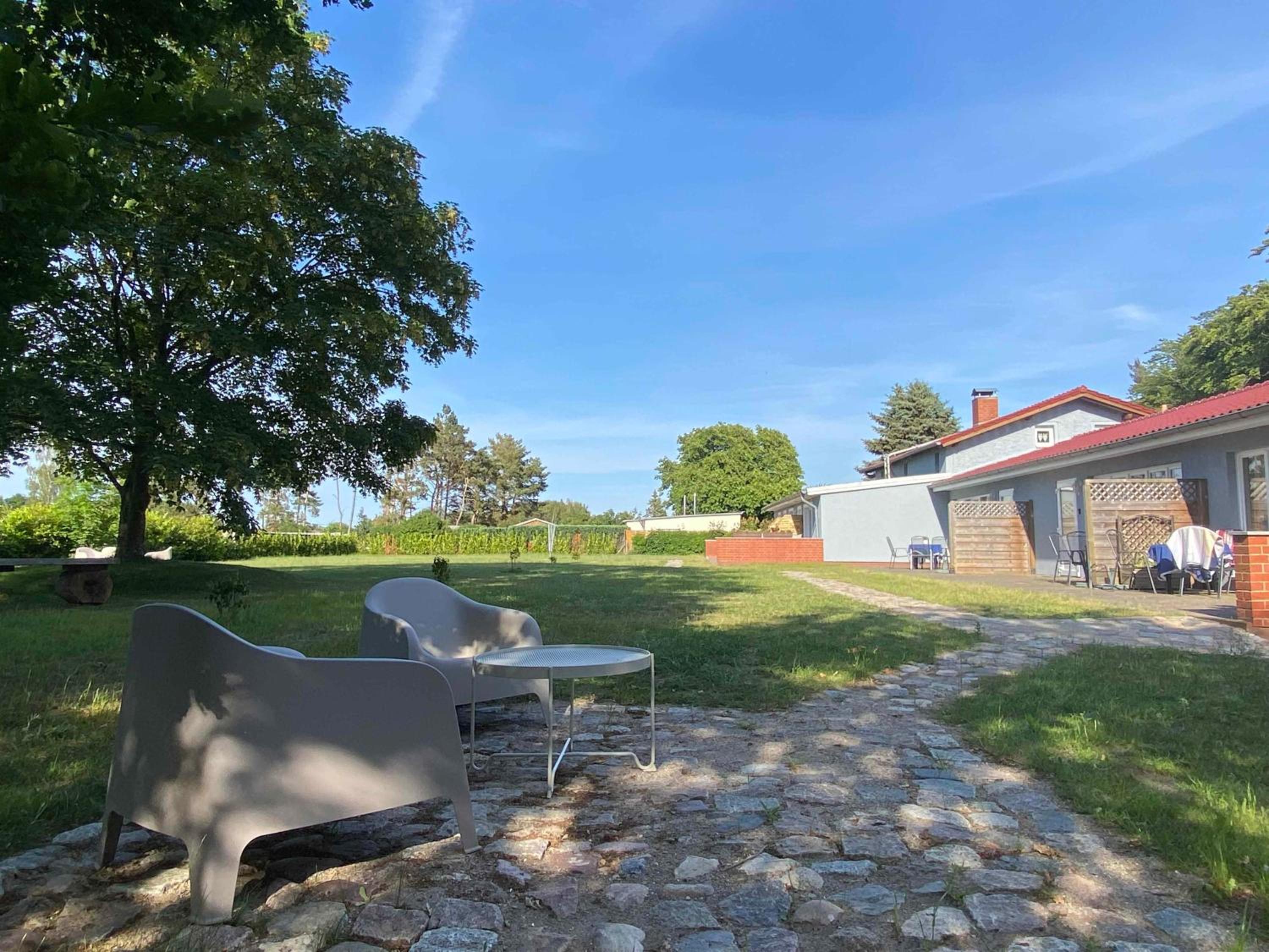 Ferienbungalow Boddenperle, ruhig im Wald gelegen, Hund