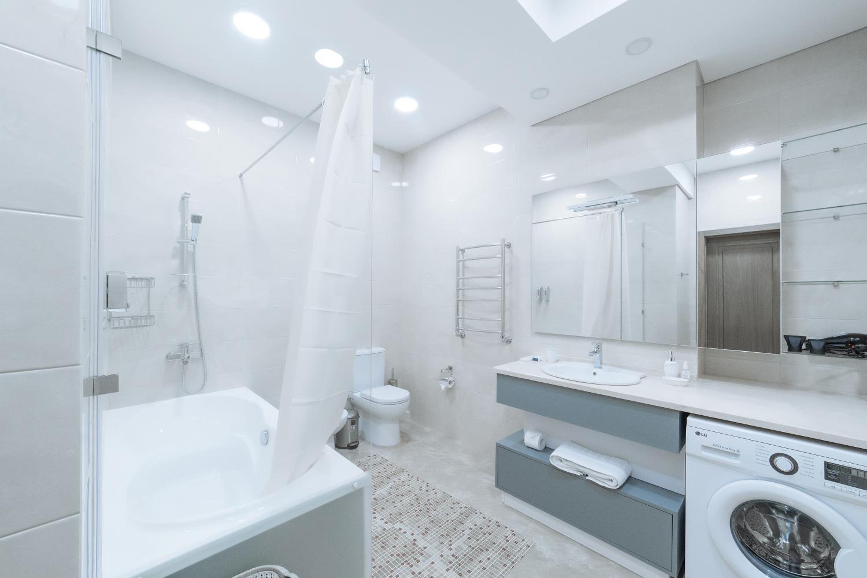 Solutel apartments Razzakov 15 view 3