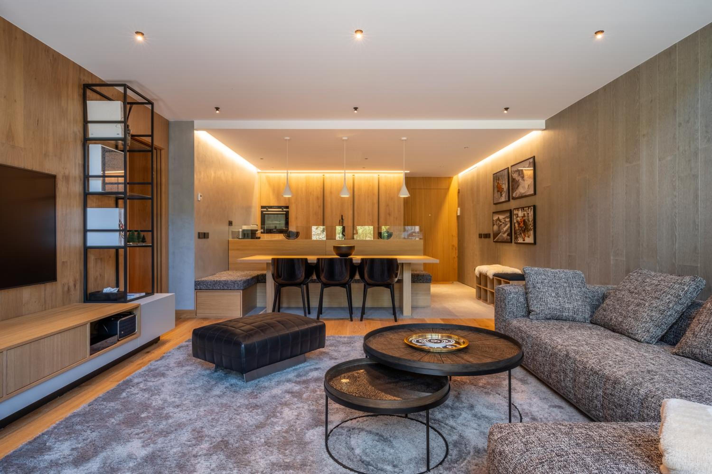 Isard Penthouse & Spa