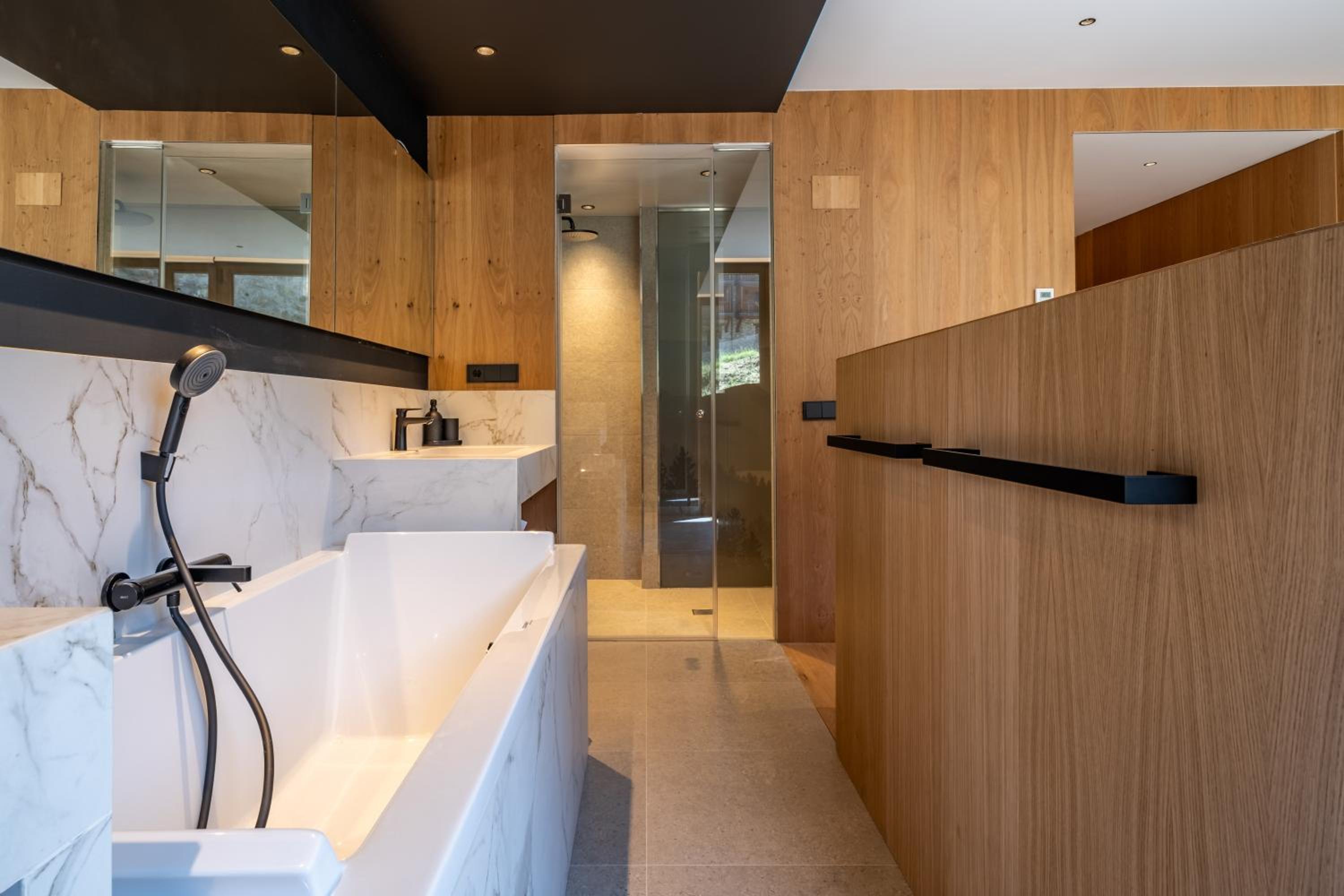 Isard Penthouse & Spa