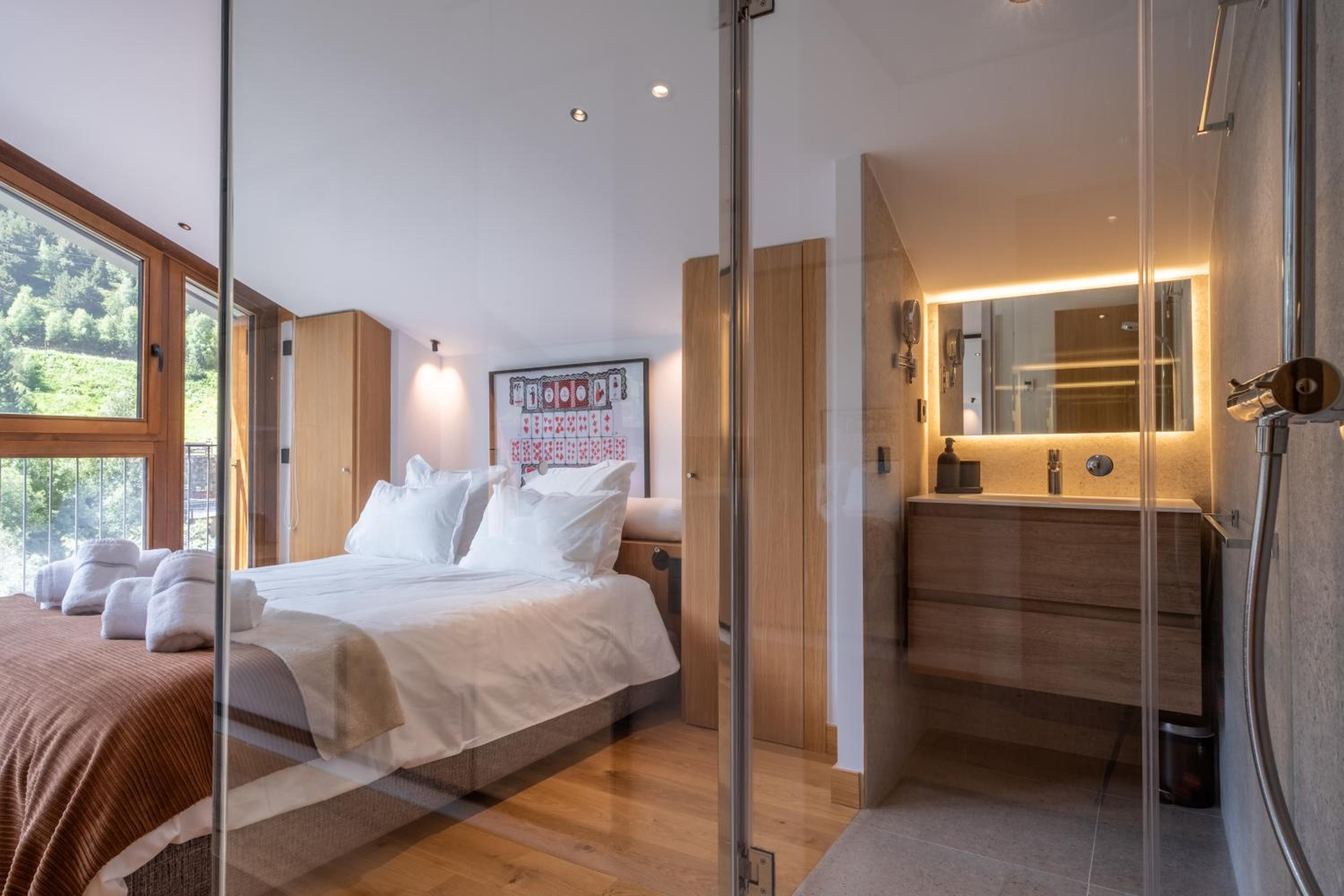 Isard Penthouse & Spa