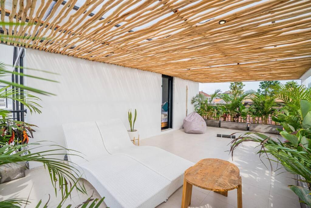 NEW! Palm Island Villa - 4BR Villa in Kerobokan view 2