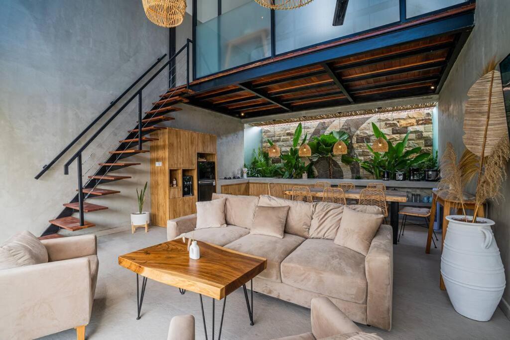 NEW! Palm Island Villa - 4BR Villa in Kerobokan view 4