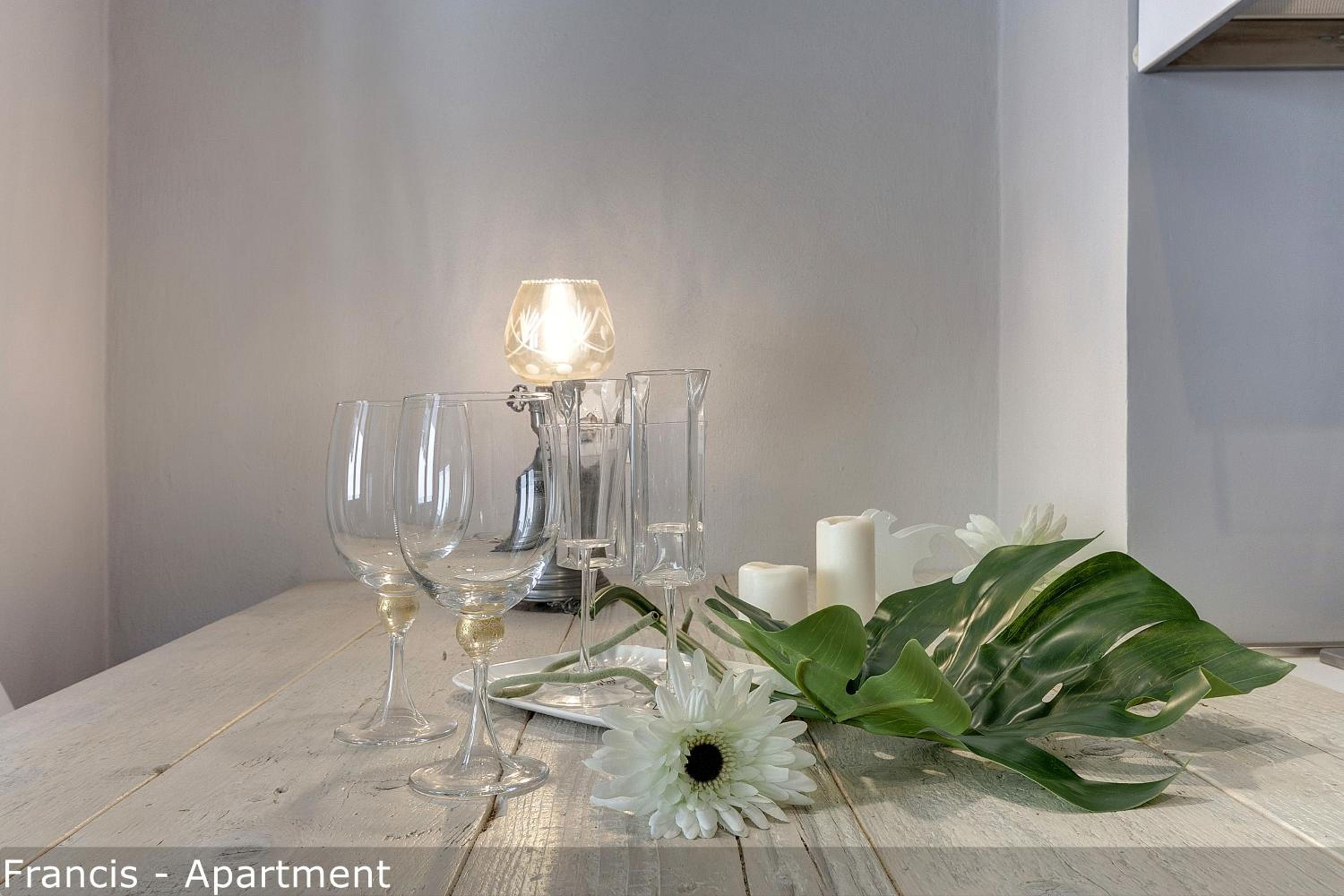 Jake & Francis Apartments by Mamo Florence
