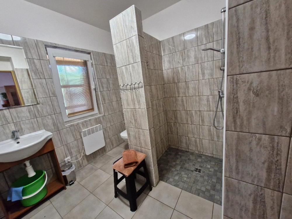 Apartmány pod pergolou